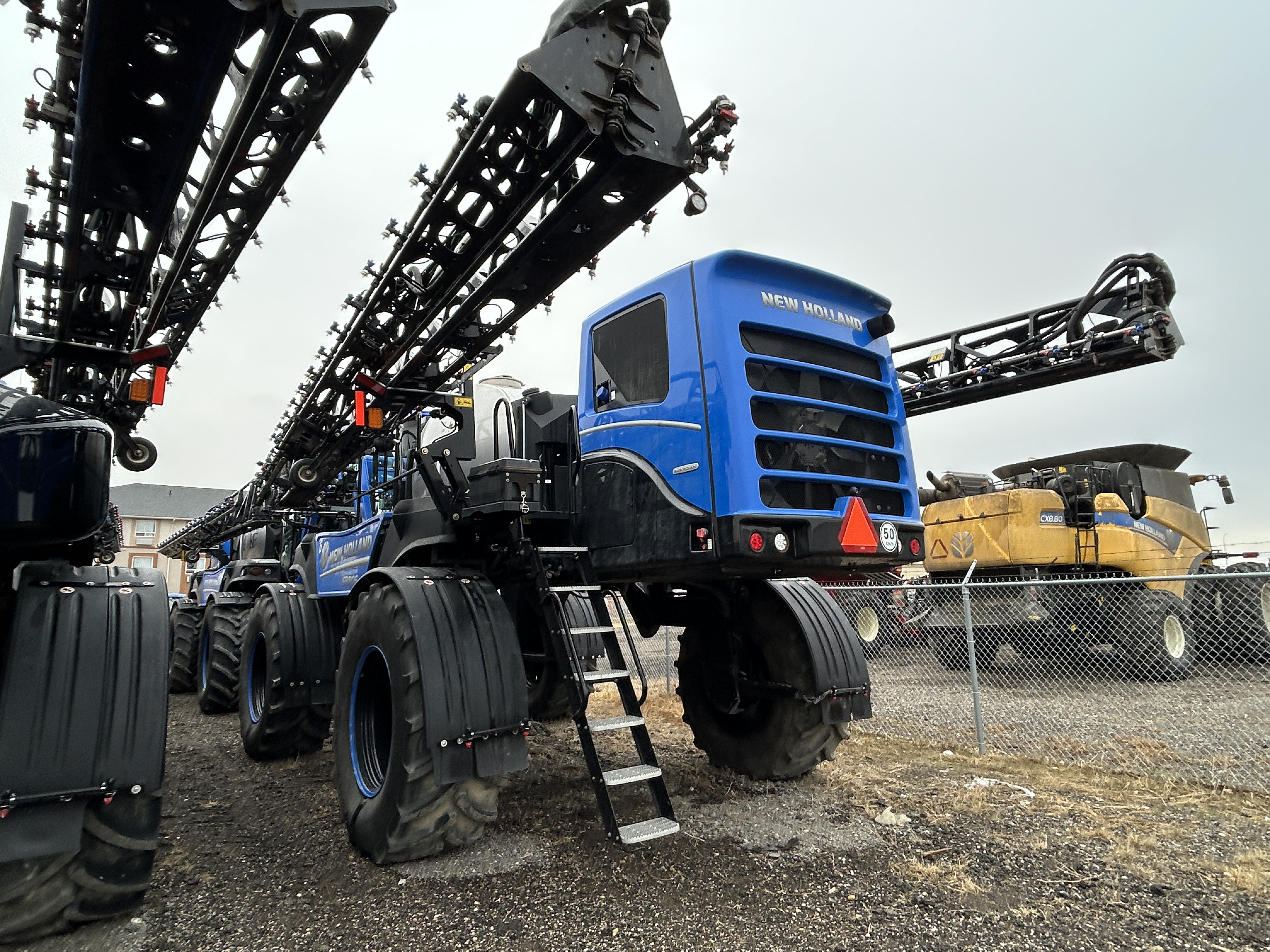 2024 New Holland SP.410F Sprayer/High Clearance