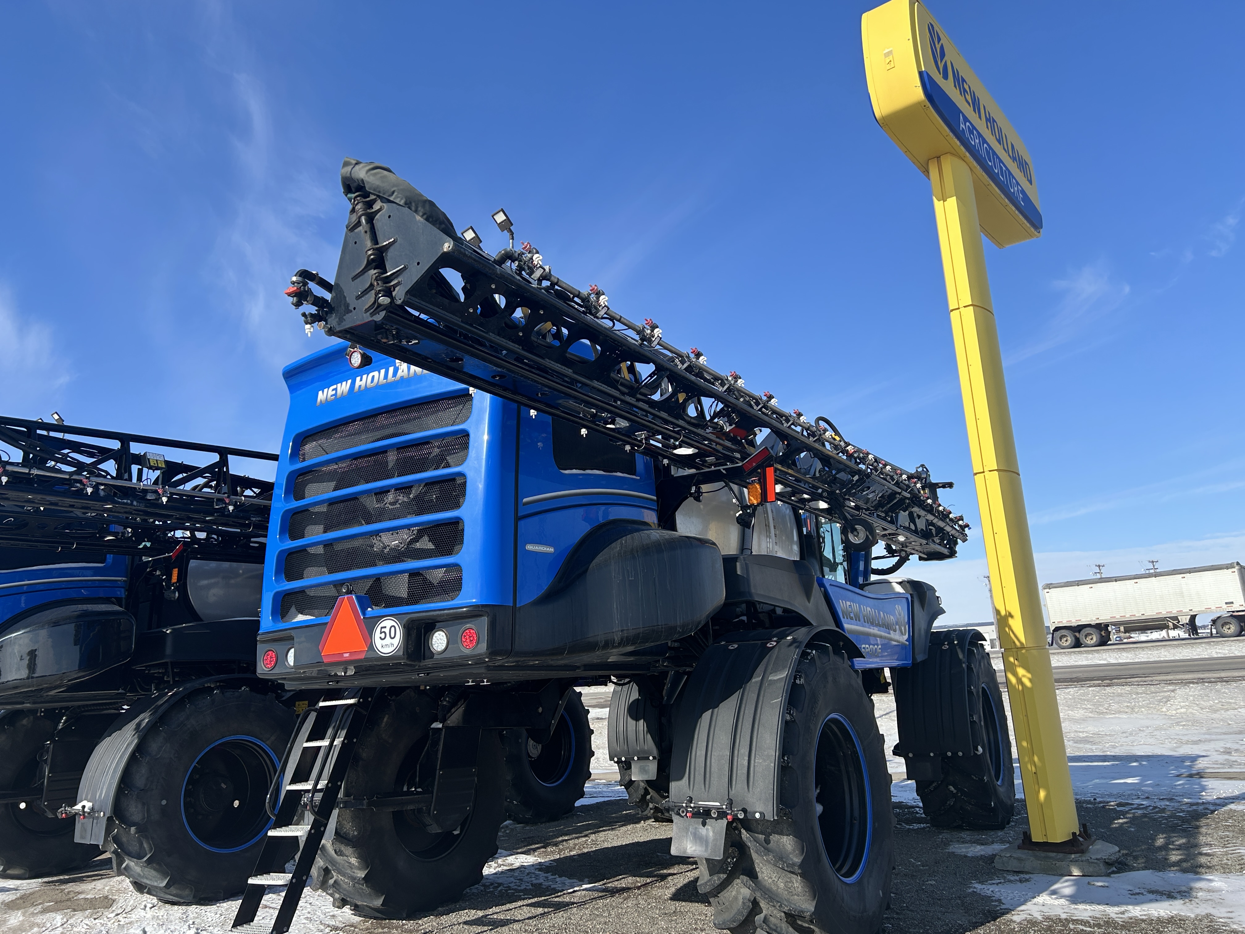 2024 New Holland SP.410F Sprayer/High Clearance