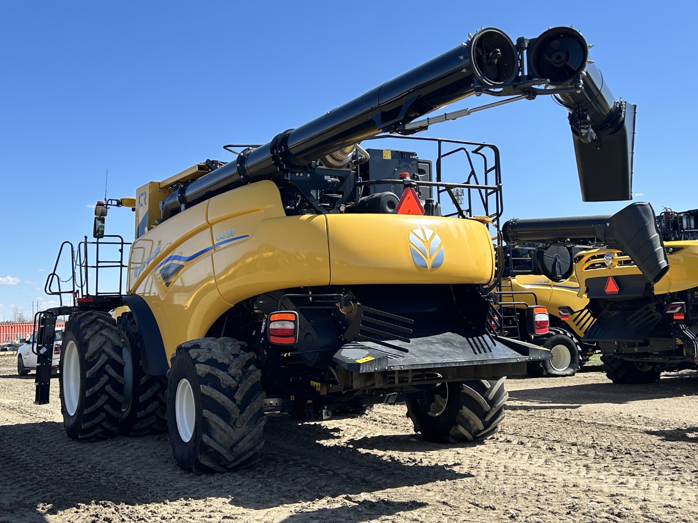 2024 New Holland CR8.90Z Combine