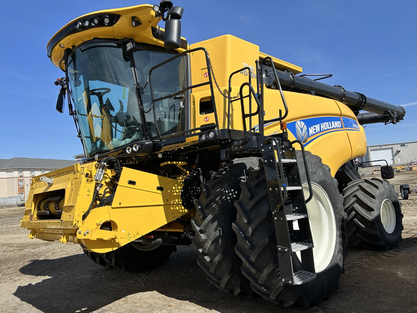 2023 New Holland CR8.90Z Combine