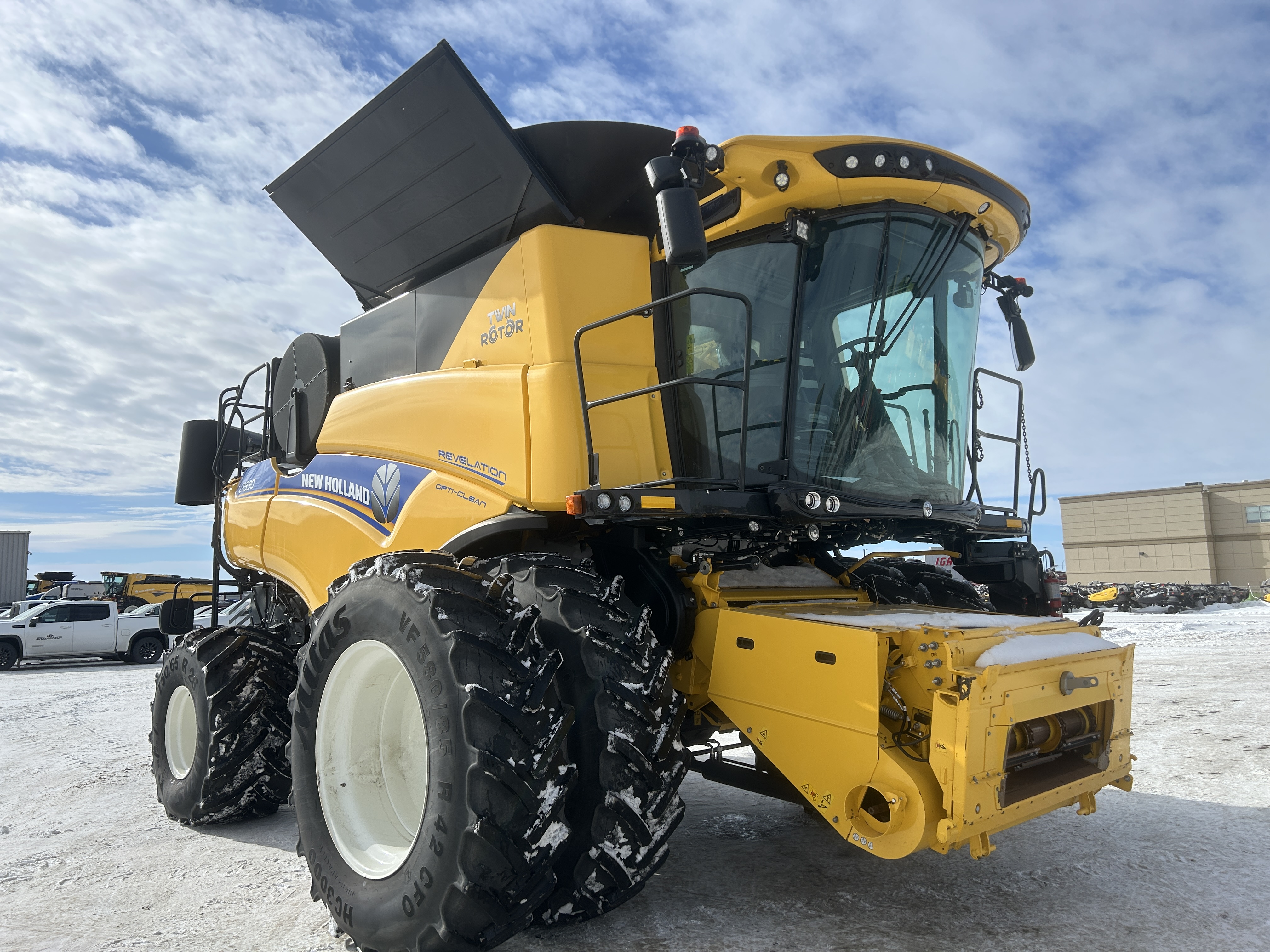 2023 New Holland CR9.90Z Combine