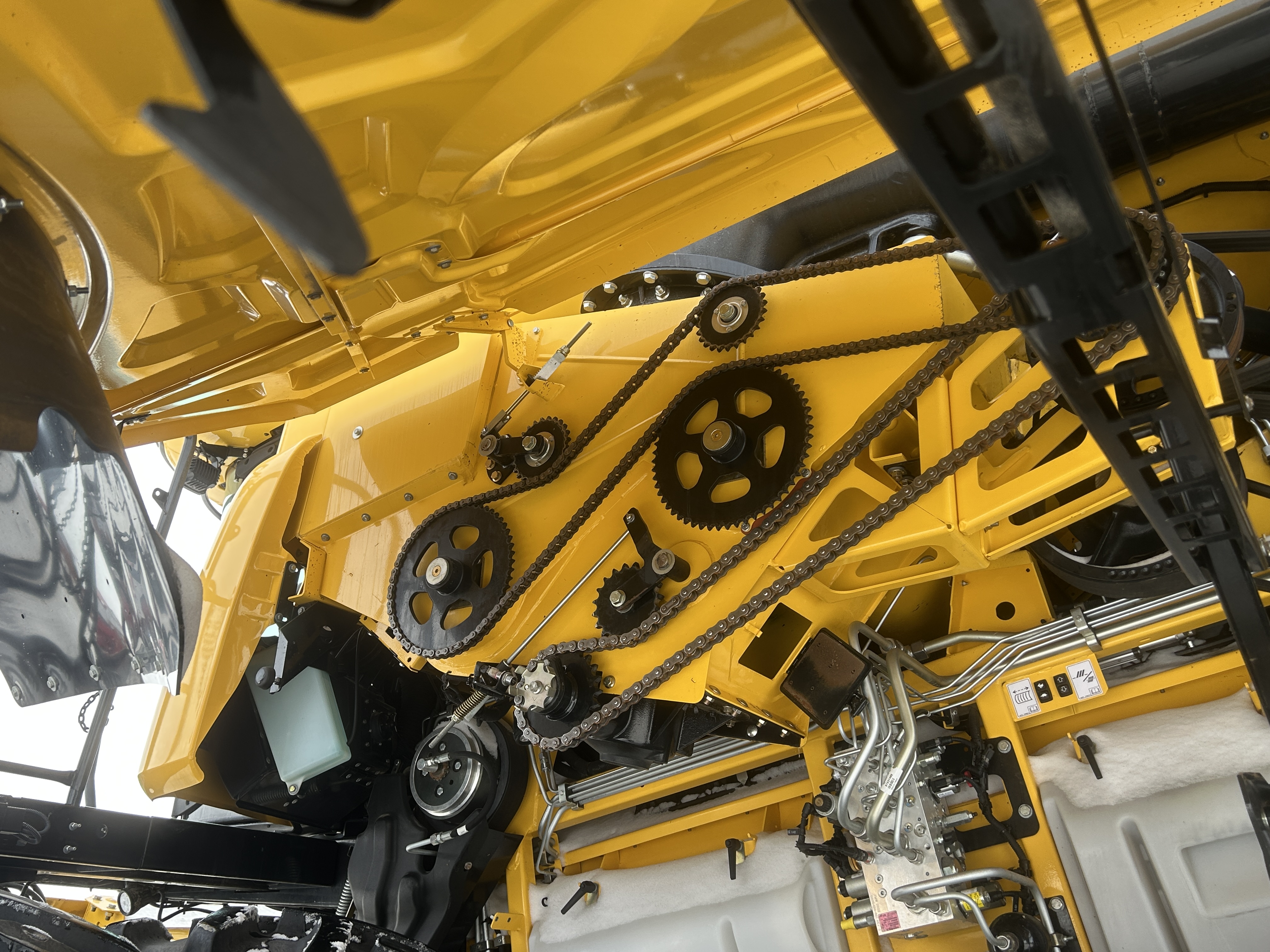 2023 New Holland CR9.90Z Combine