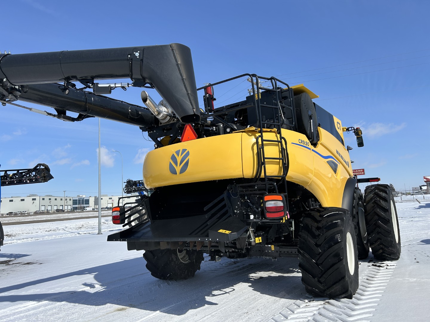 2025 New Holland CR9.90Z Combine