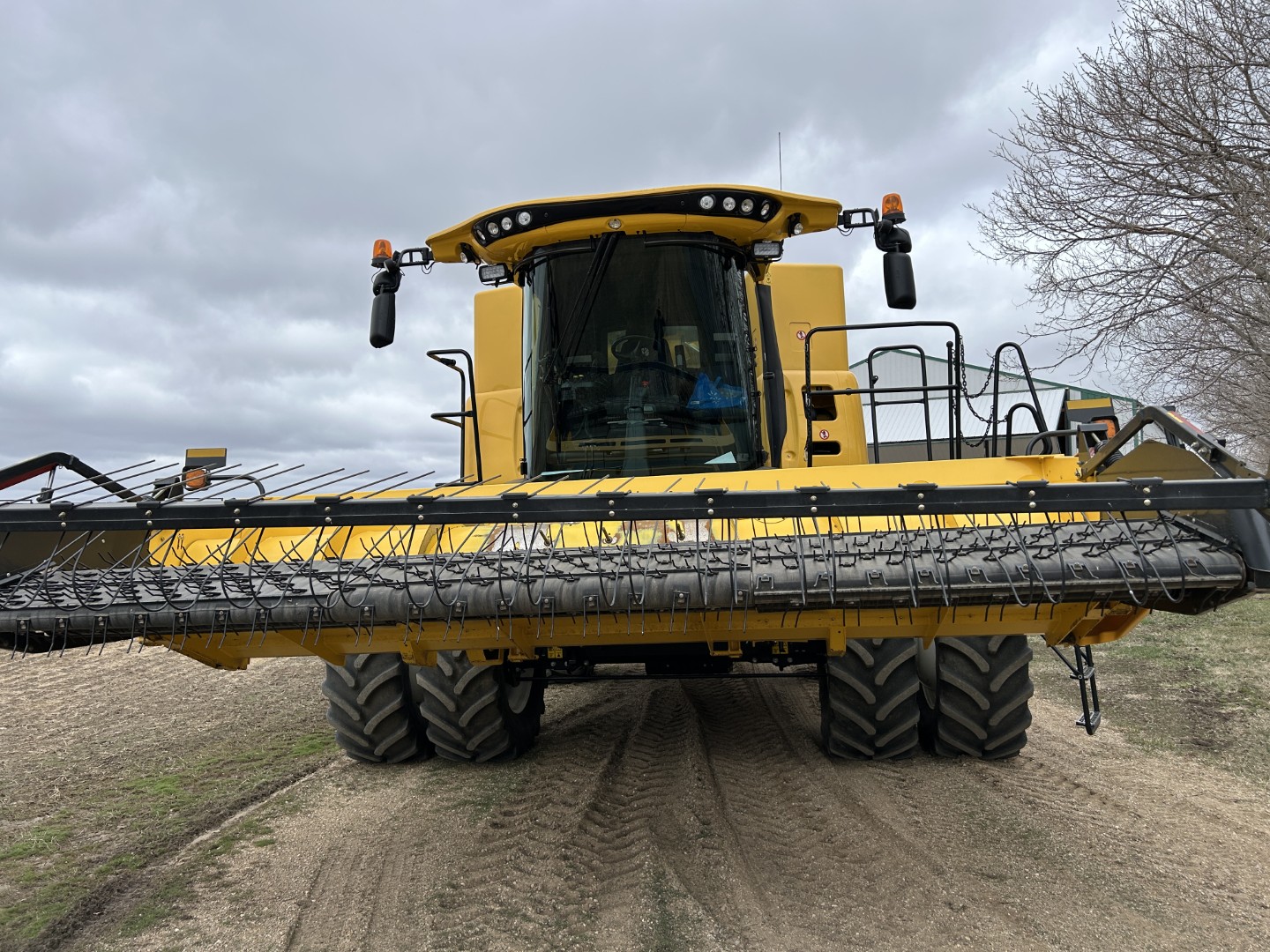 2021 New Holland CX8.80 Combine