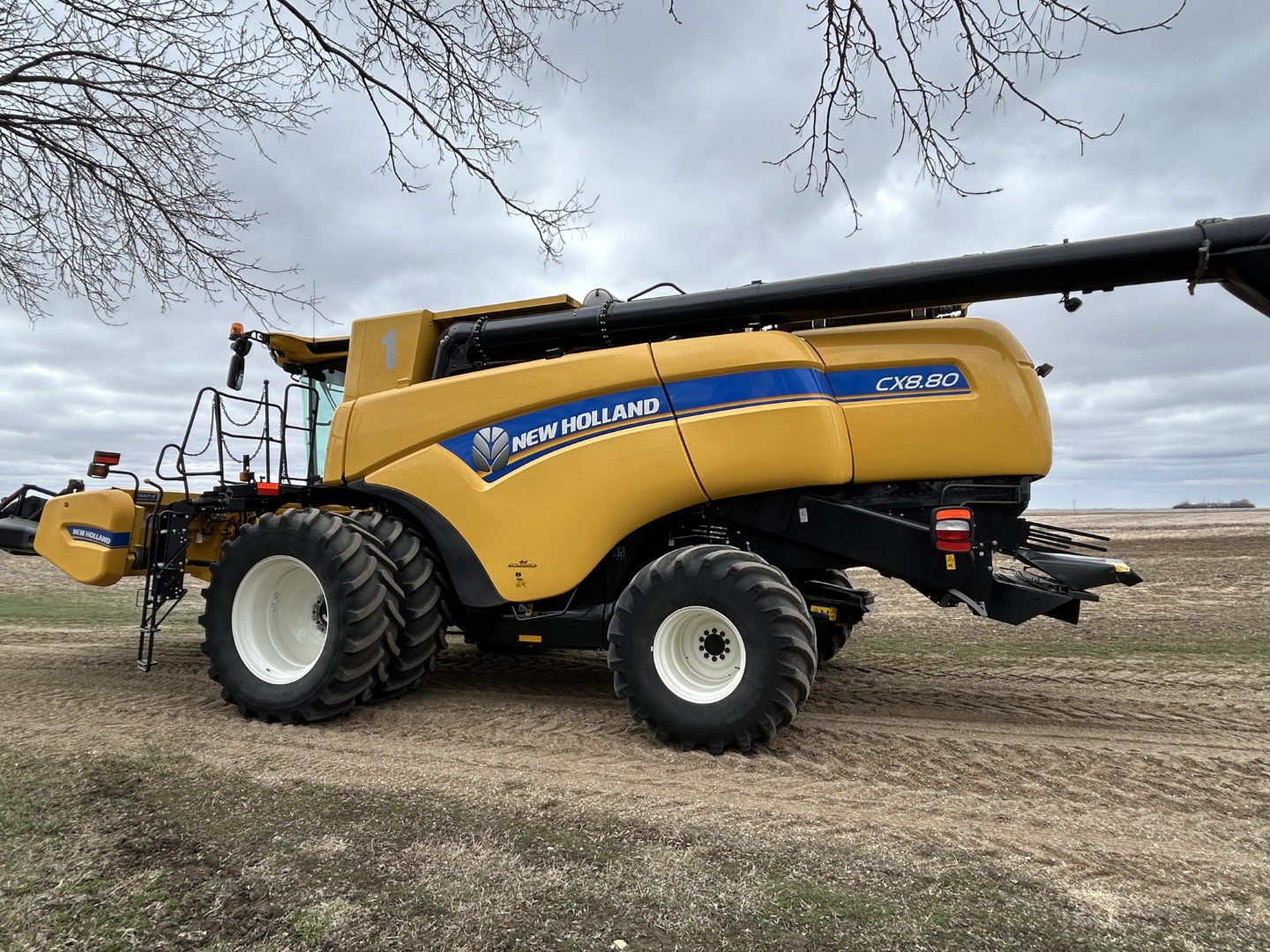 2021 New Holland CX8.80 Combine