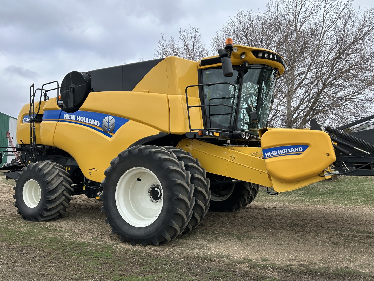 2021 New Holland CX8.80 Combine