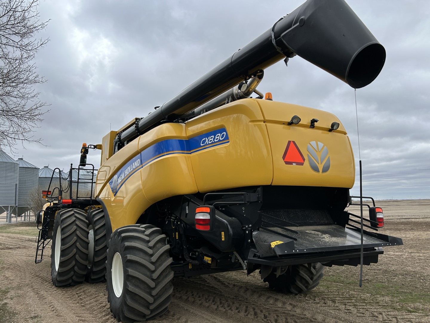 2021 New Holland CX8.80 Combine