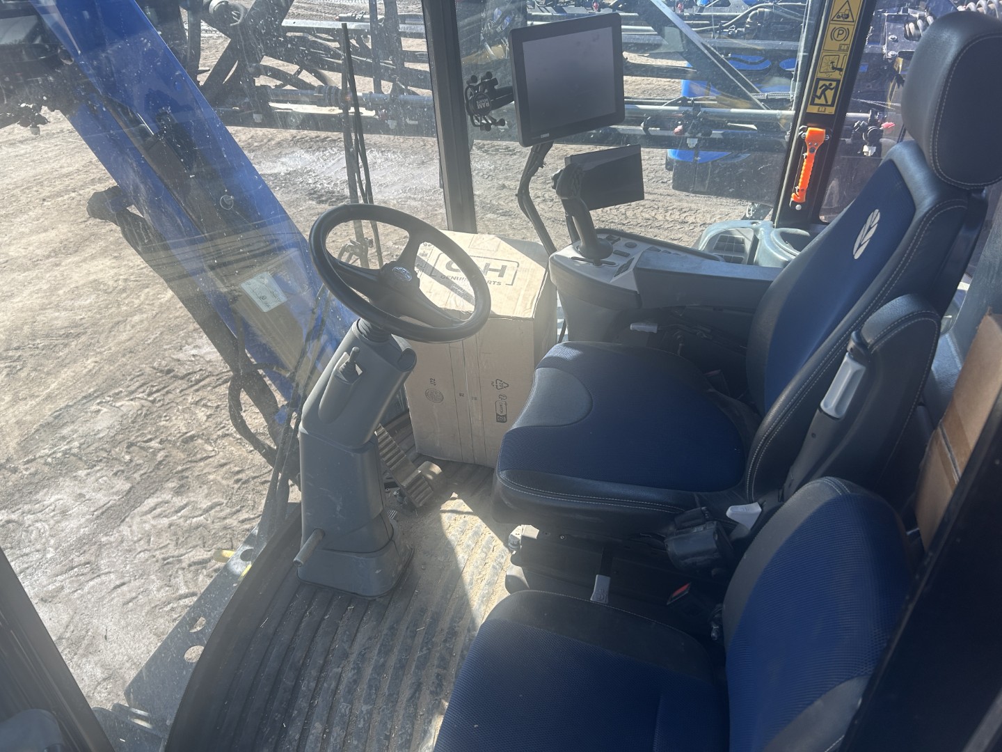 2019 New Holland SP.370F Sprayer/High Clearance