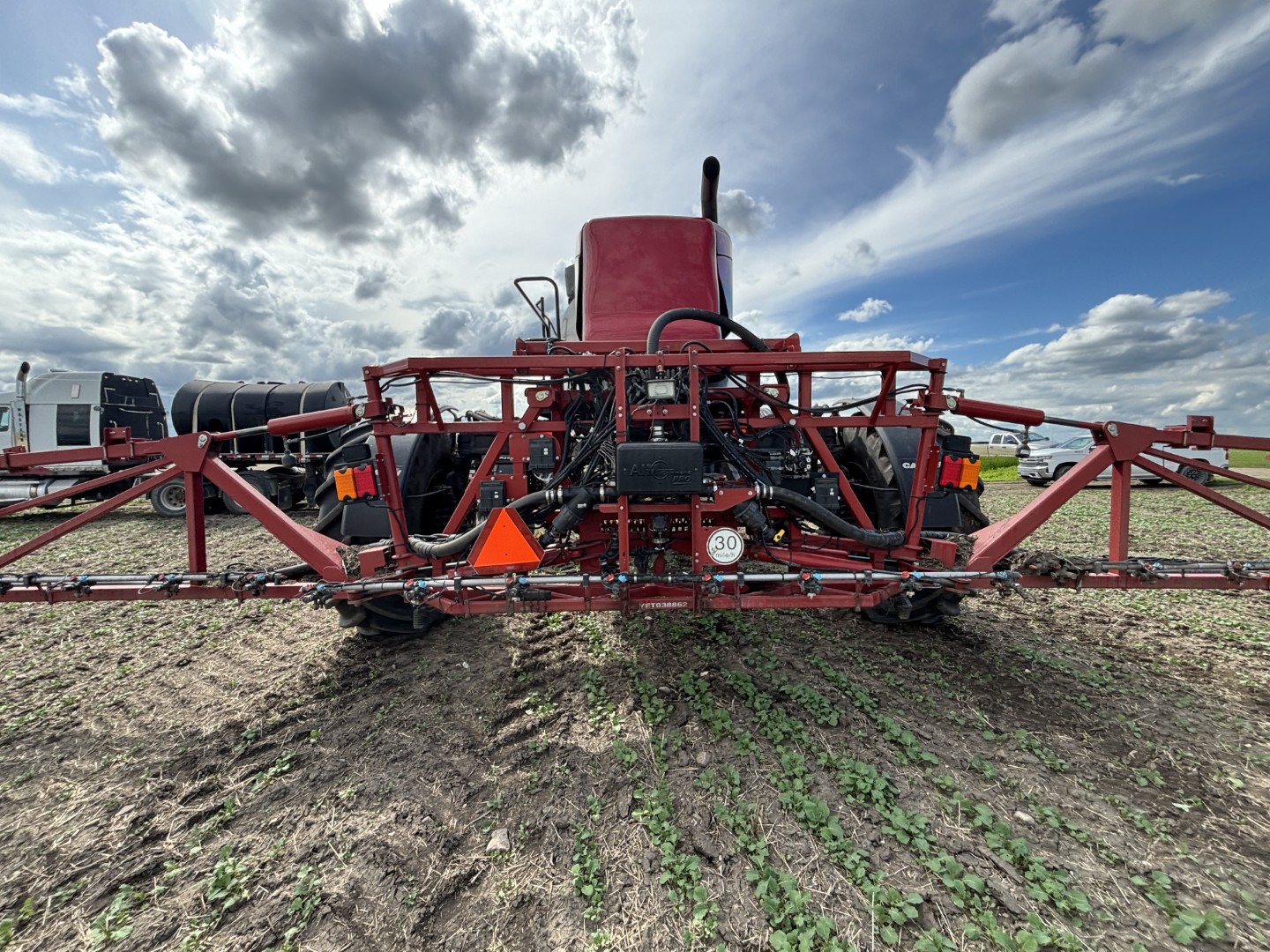 2014 Case IH PATRIOT 4430 Sprayer/High Clearance