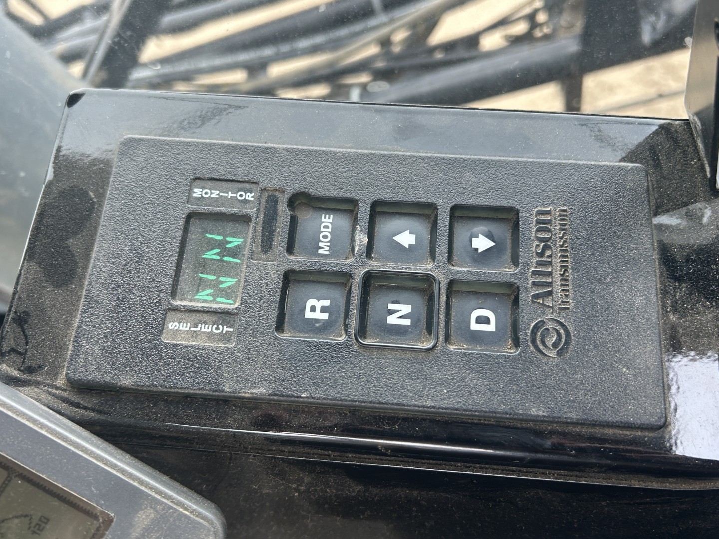 2010 Miller CONDOR A75 Sprayer/High Clearance
