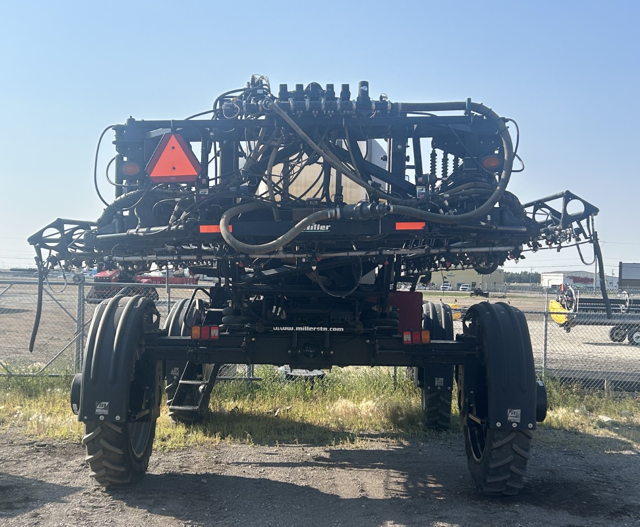 2010 Miller CONDOR A75 Sprayer/High Clearance