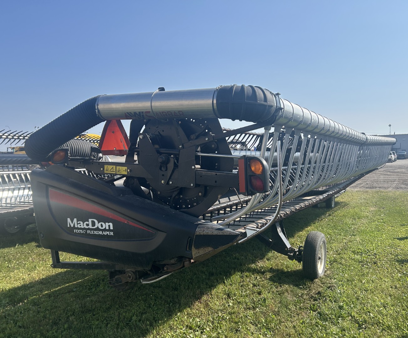 2016 MacDon FD75-40 Header Draper Flex