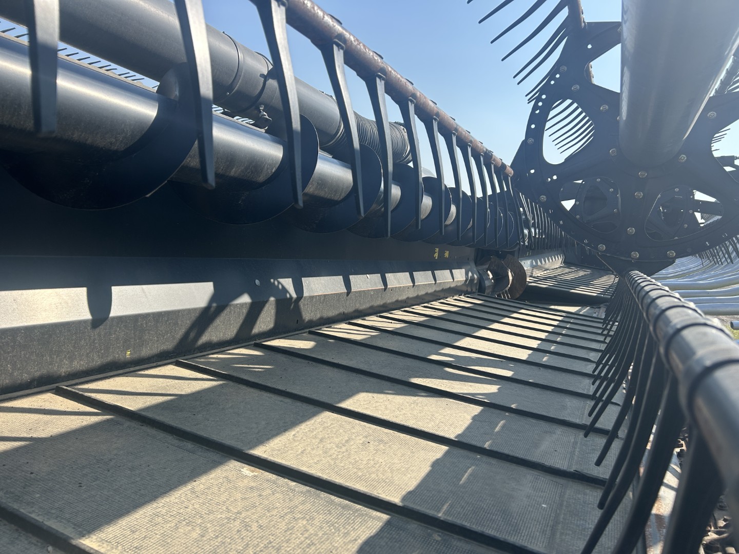 2016 MacDon FD75-40 Header Draper Flex