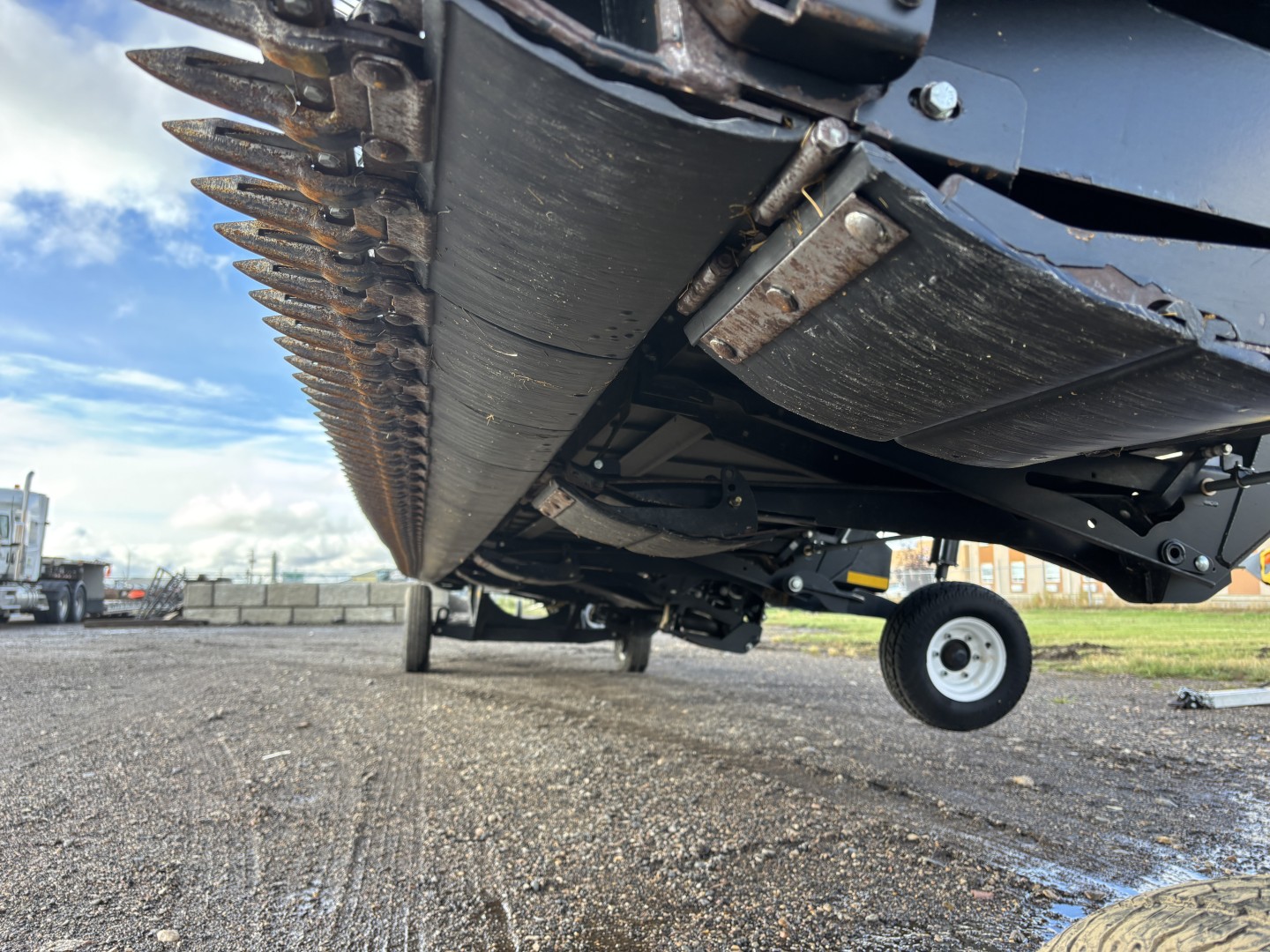 2018 Honey Bee 240 Header Flex