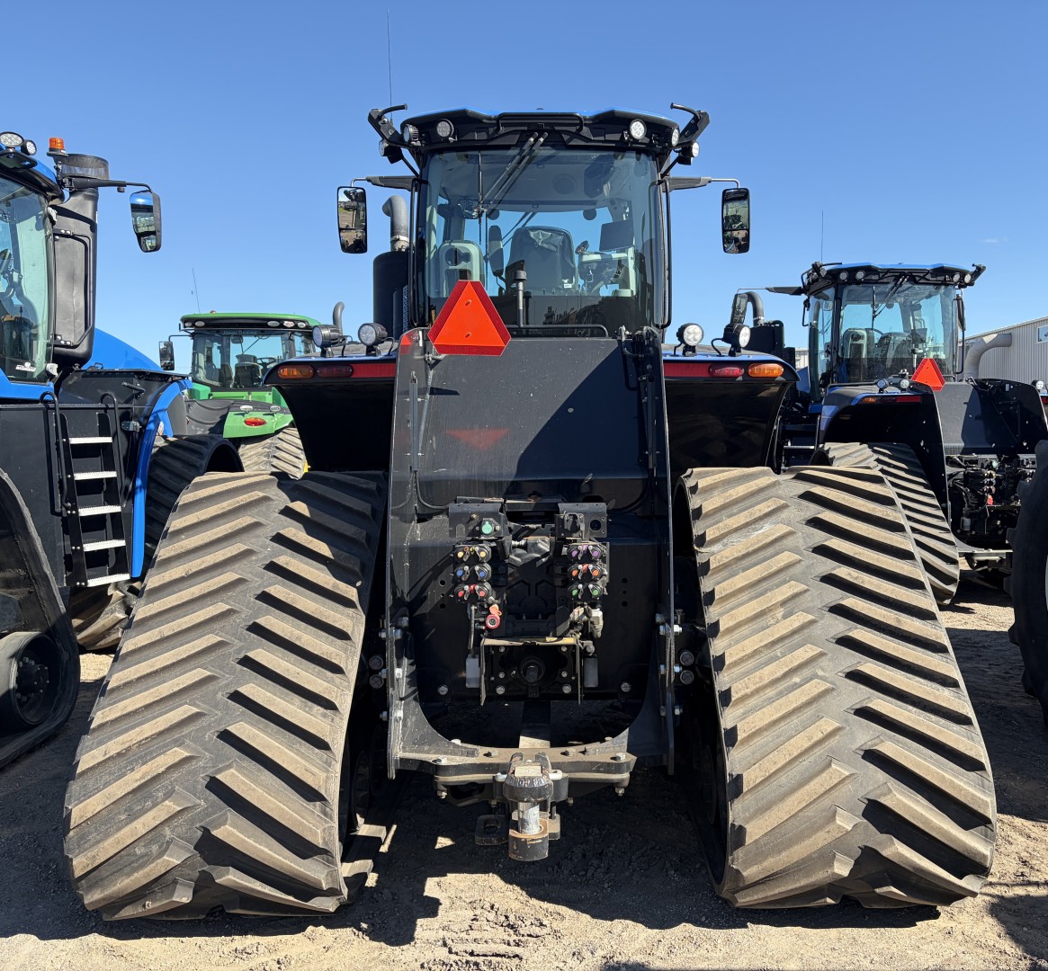2024 New Holland T9.655 PLMI Tractor 4WD
