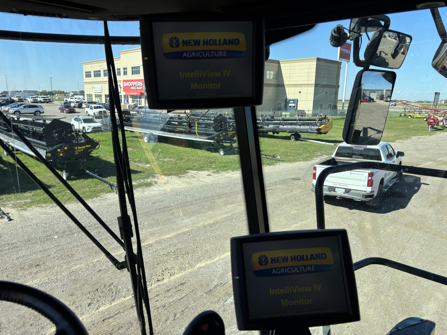 2022 New Holland CR8.90Z Combine