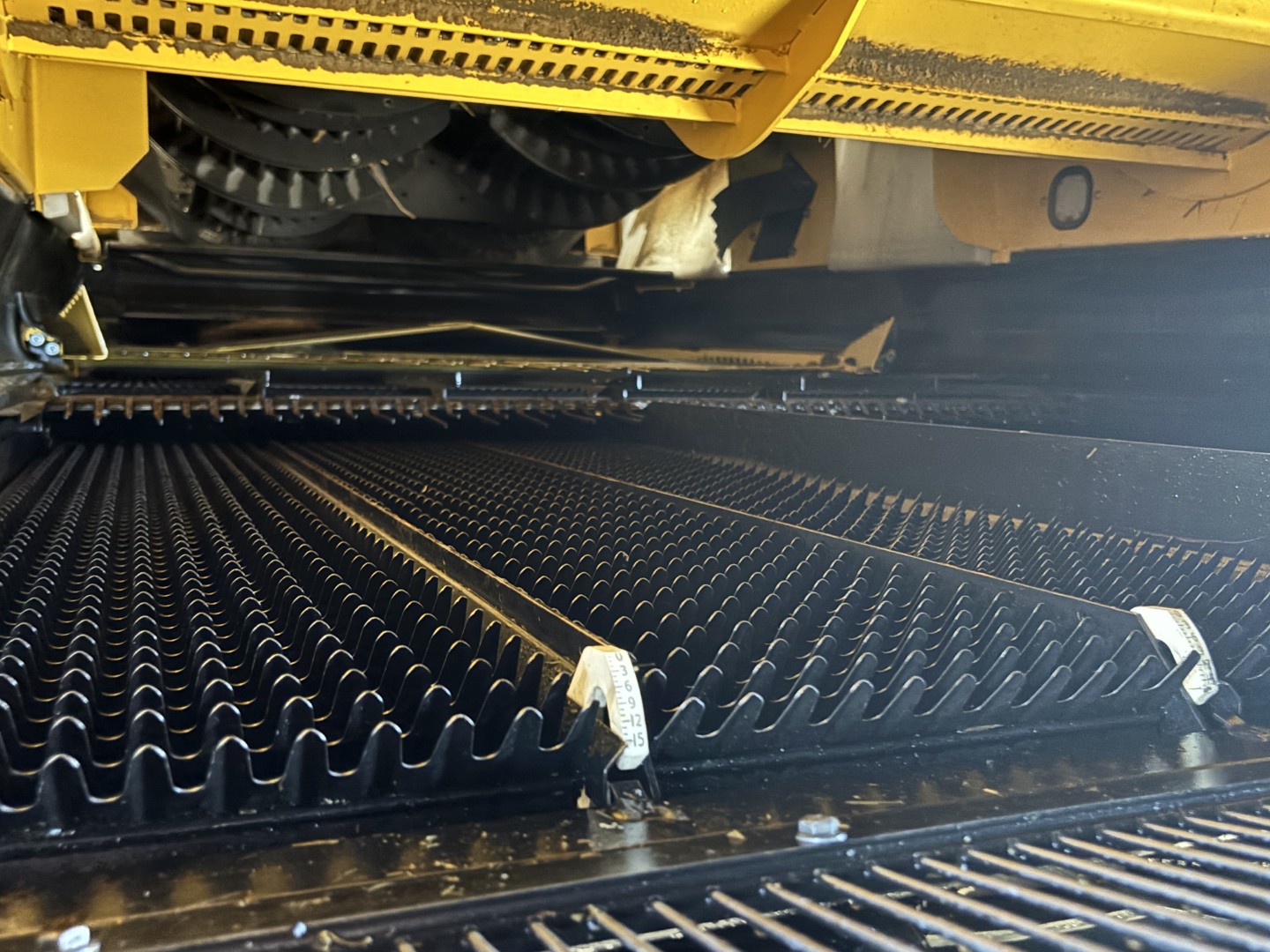 2022 New Holland CR8.90Z Combine
