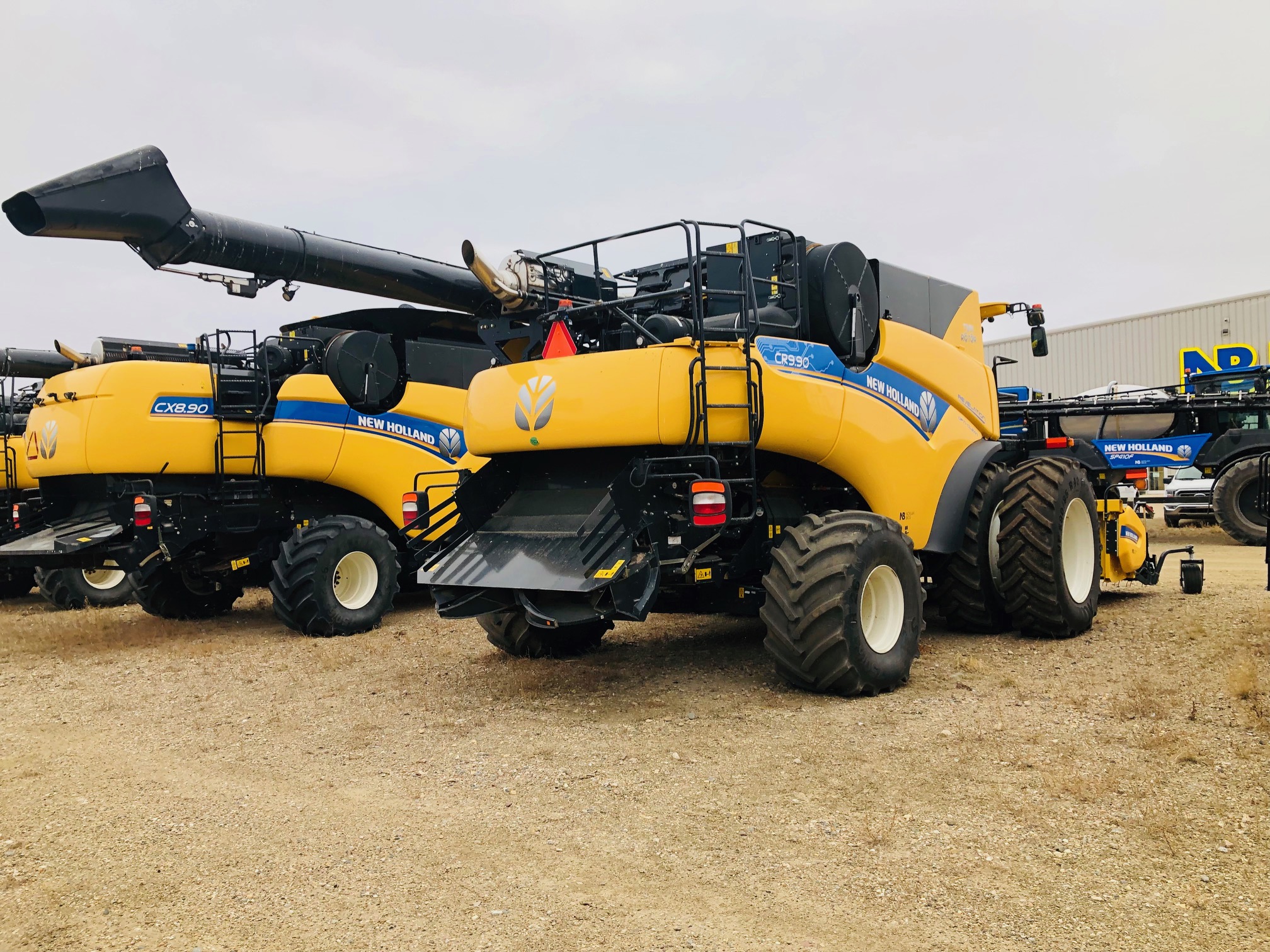 2021 New Holland CR9.90 Combine