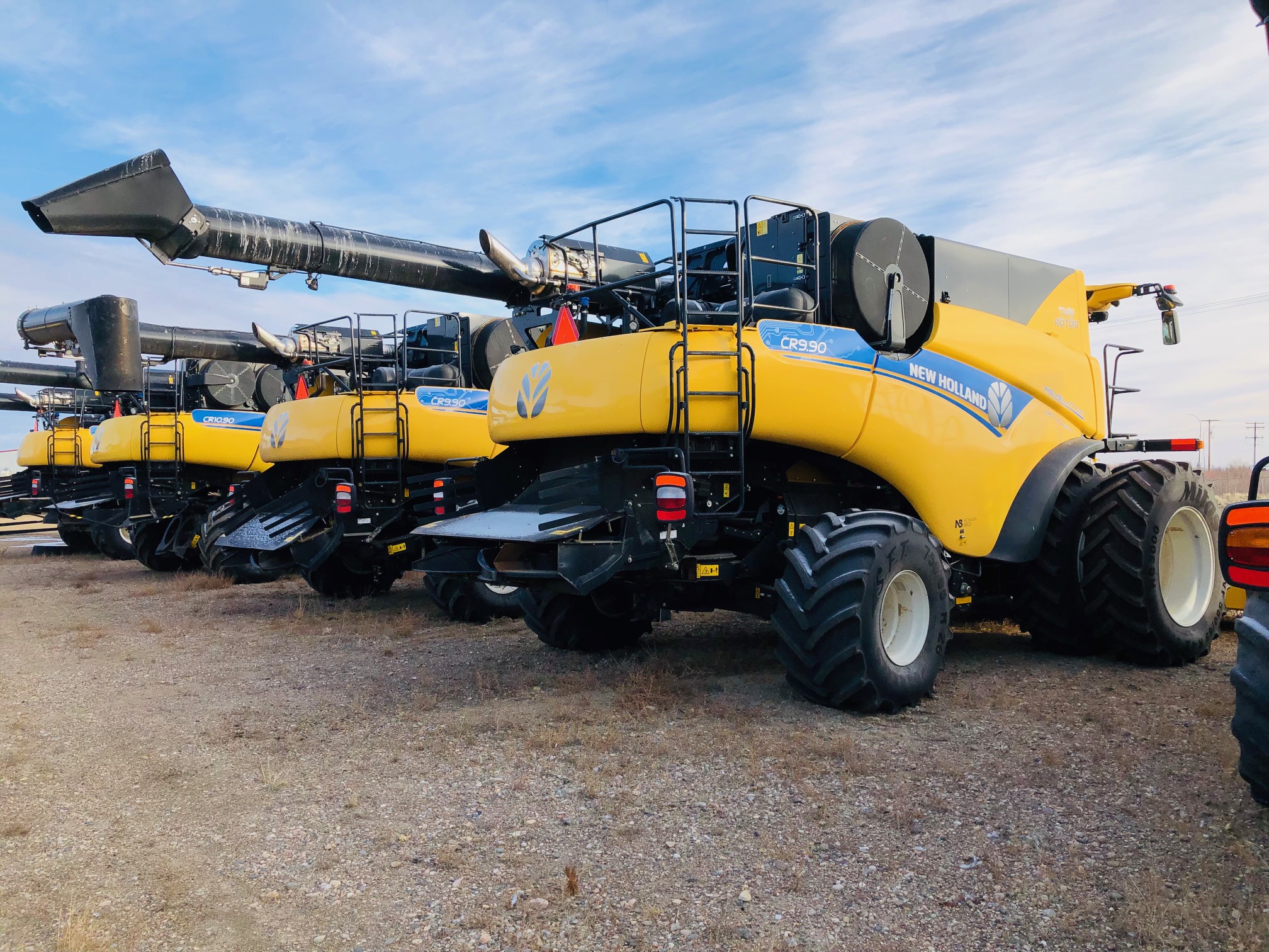 2021 New Holland CR9.90 Combine