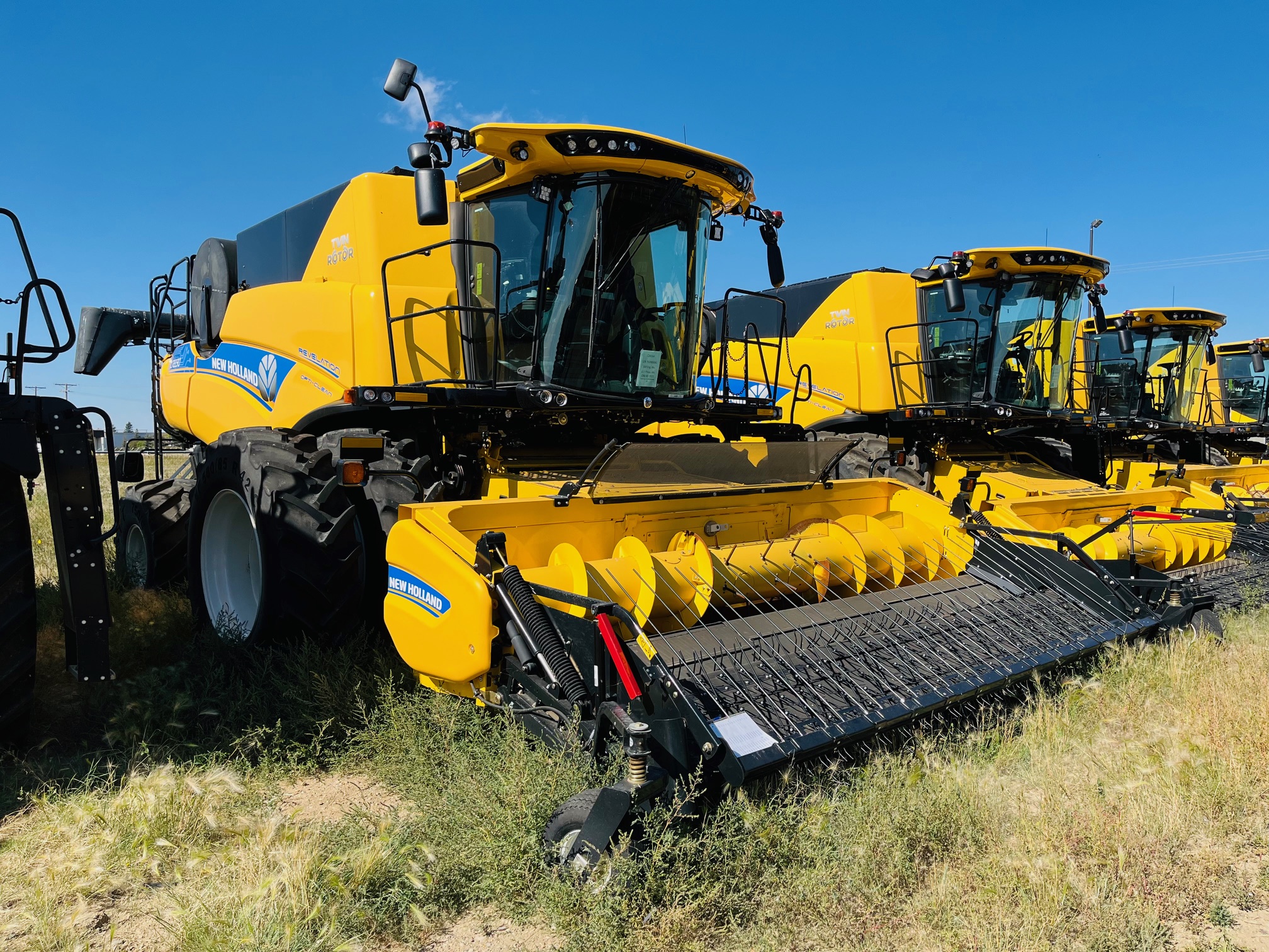 2023 New Holland CR8.90 Combine