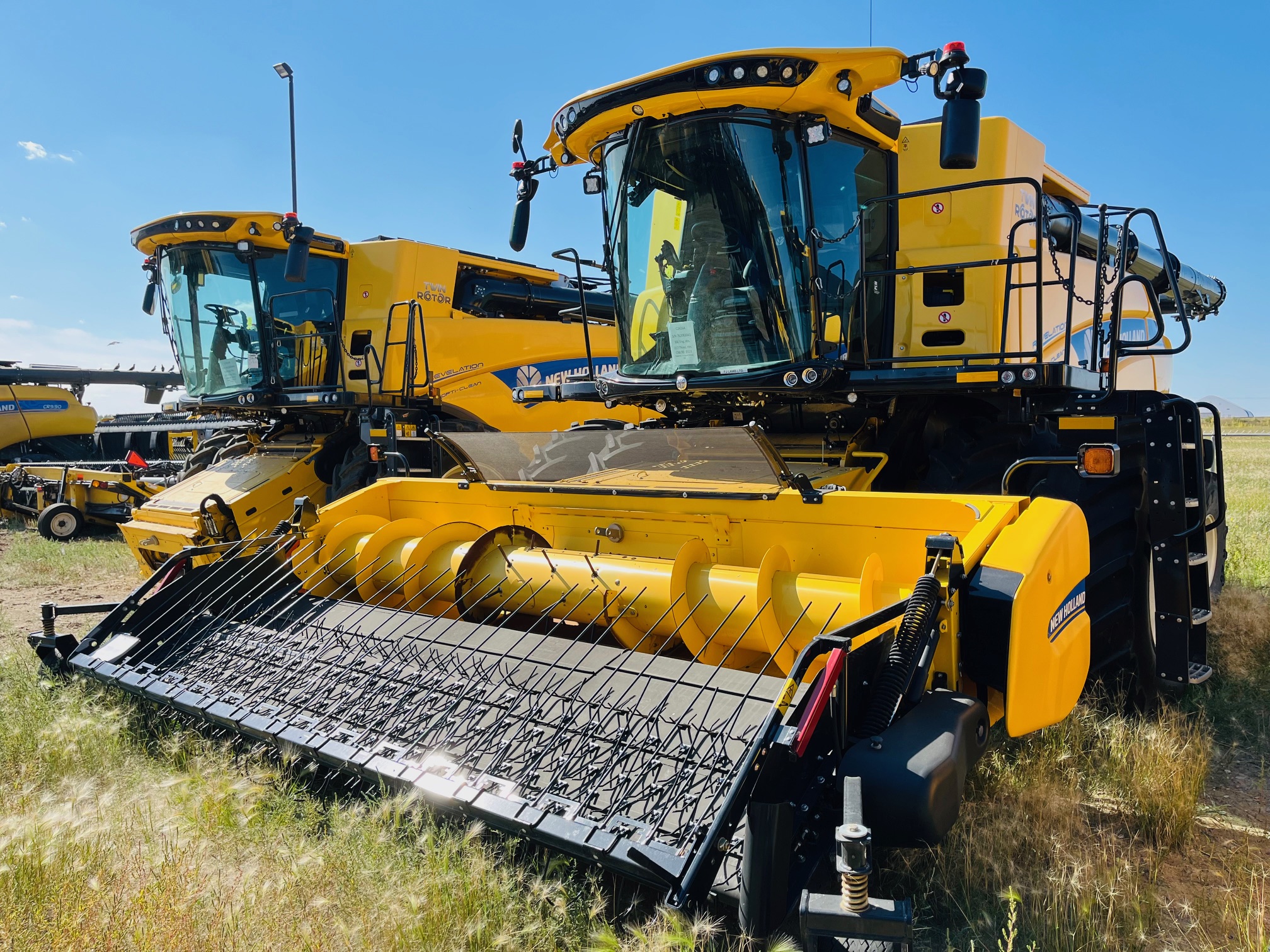 2023 New Holland CR8.90 Combine