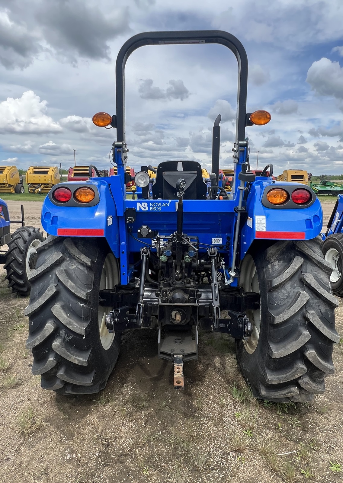 2017 New Holland T4.75 Tractor