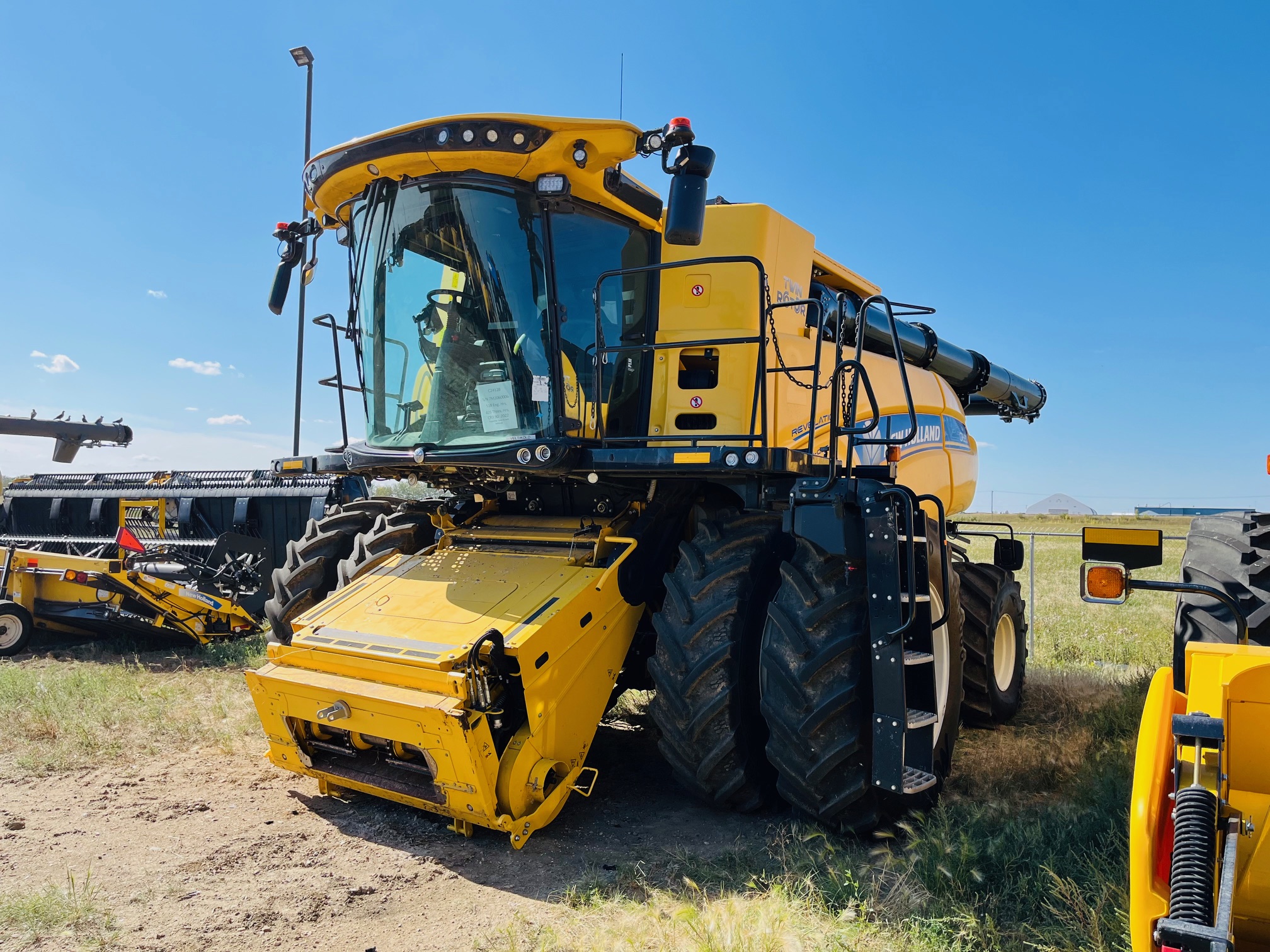 2022 New Holland CR9.90Z Combine