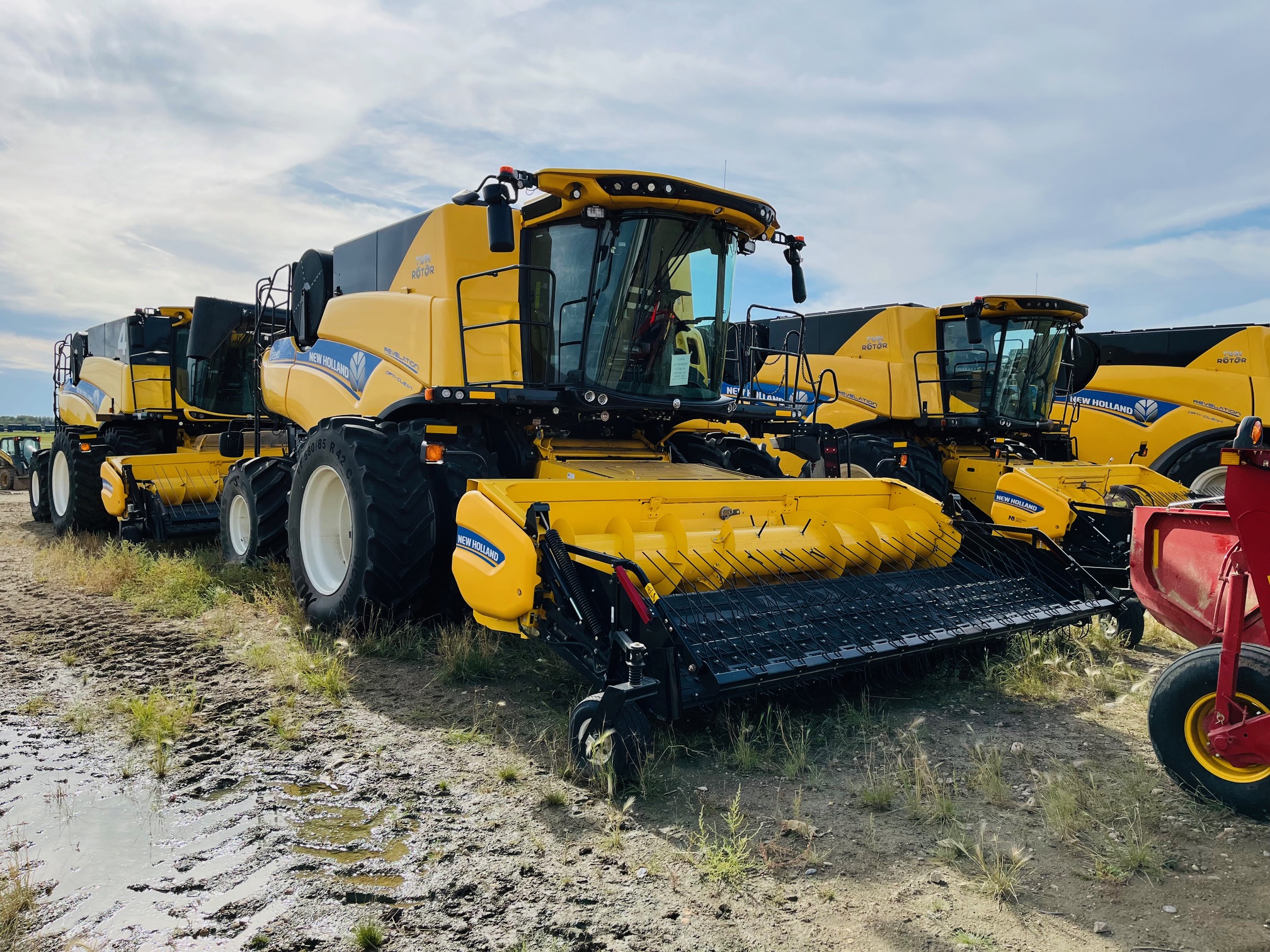 2022 New Holland CR9.90Z Combine