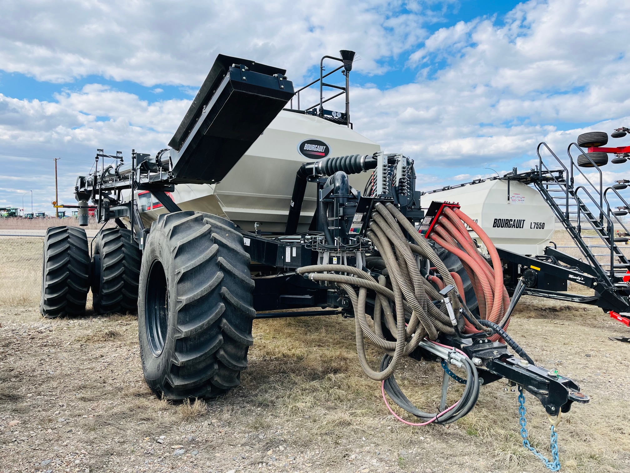 2023 Bourgault 9950 Air Tank/Cart