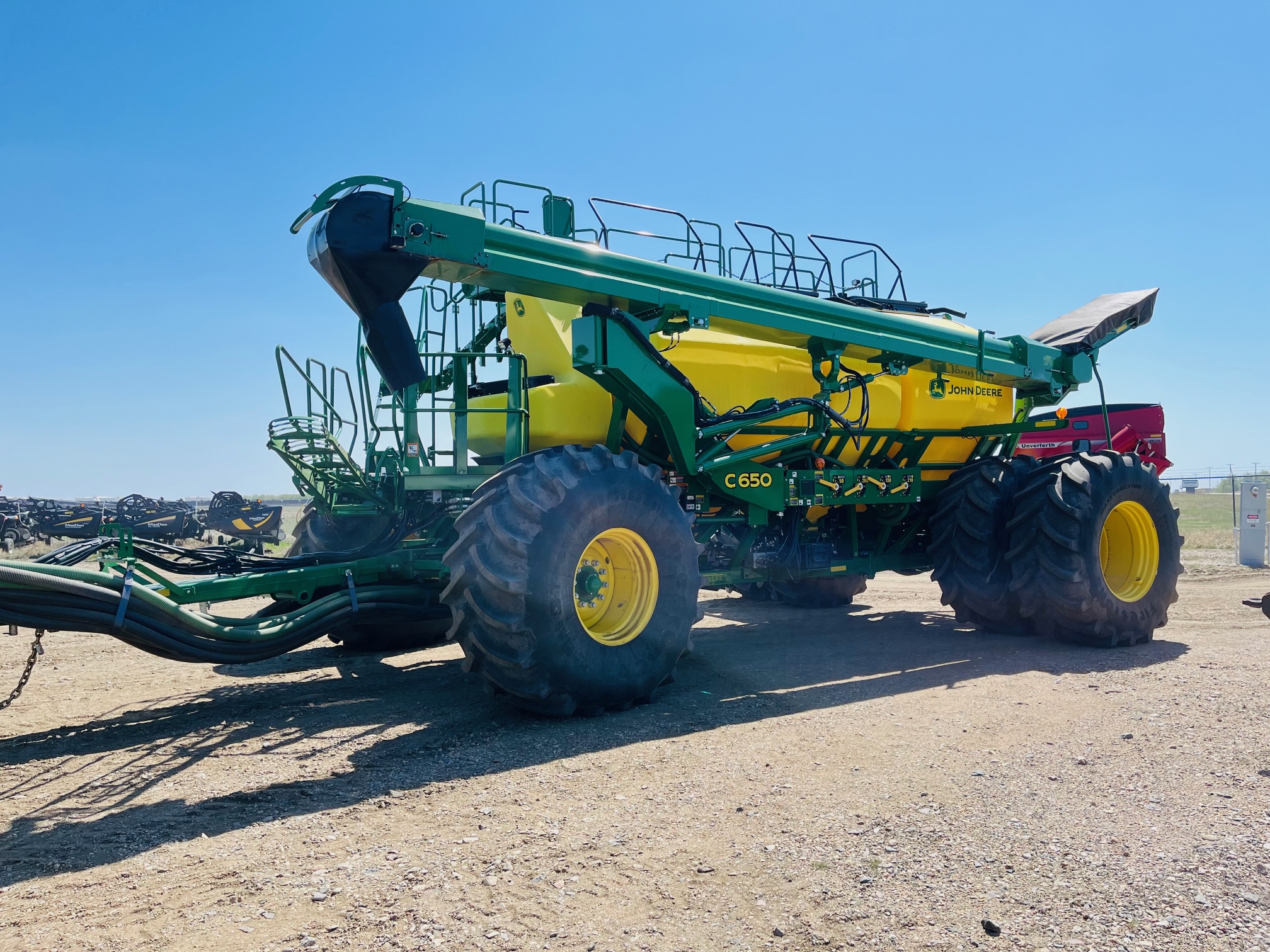 2023 John Deere C650 Air Tank/Cart
