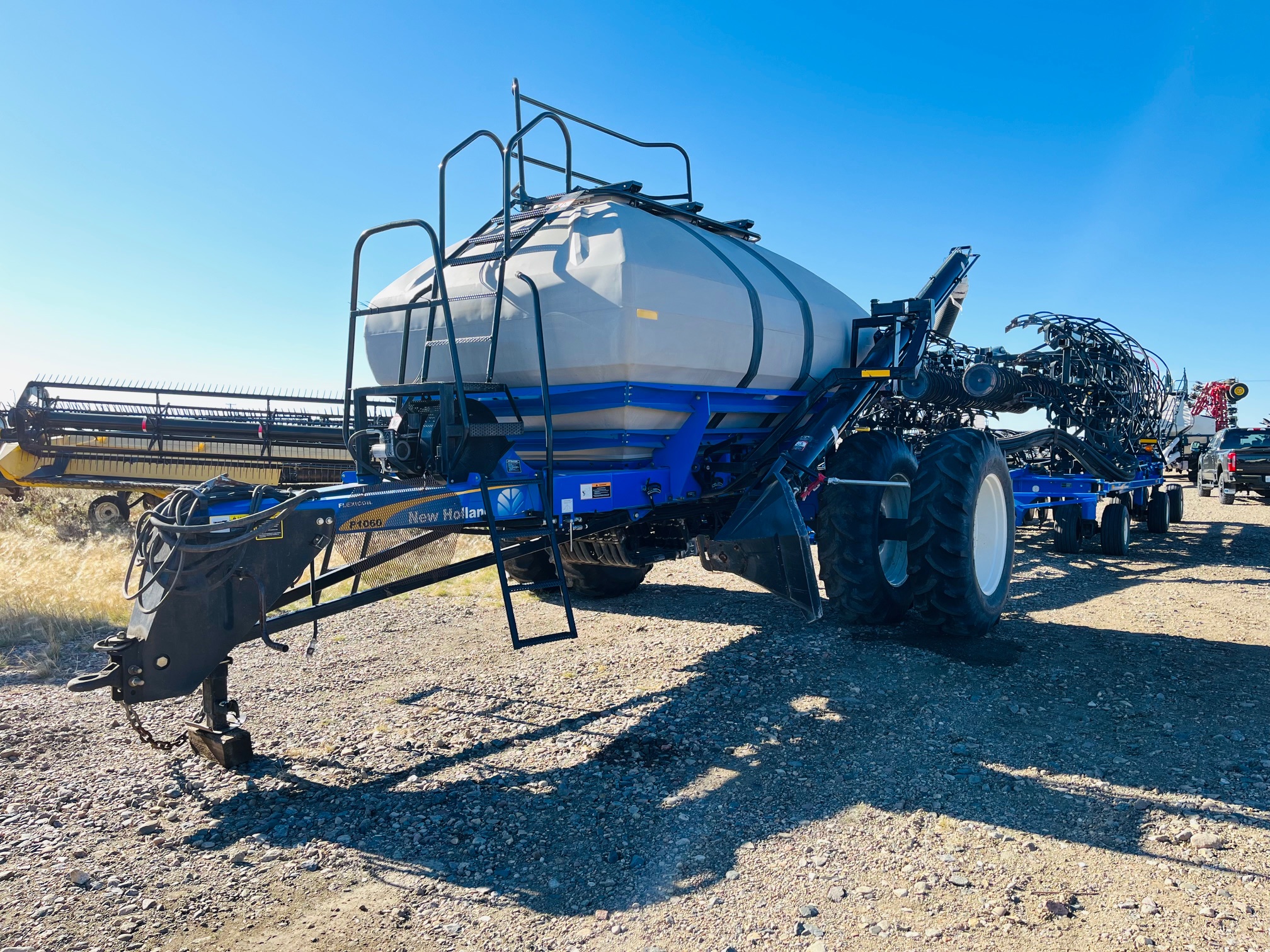 2010 New Holland P1060 Air Tank/Cart