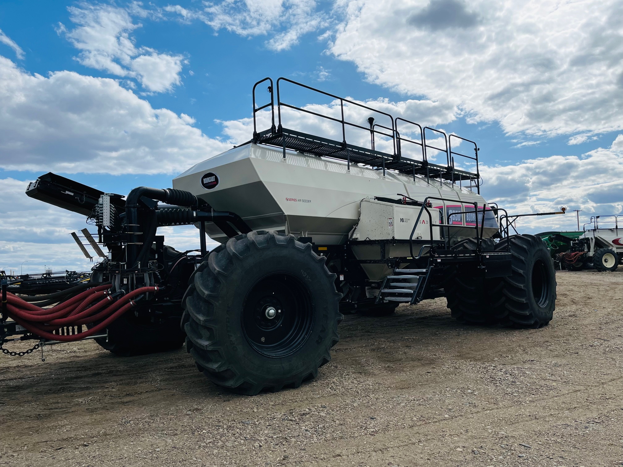 2021 Bourgault 9950 Air Tank/Cart