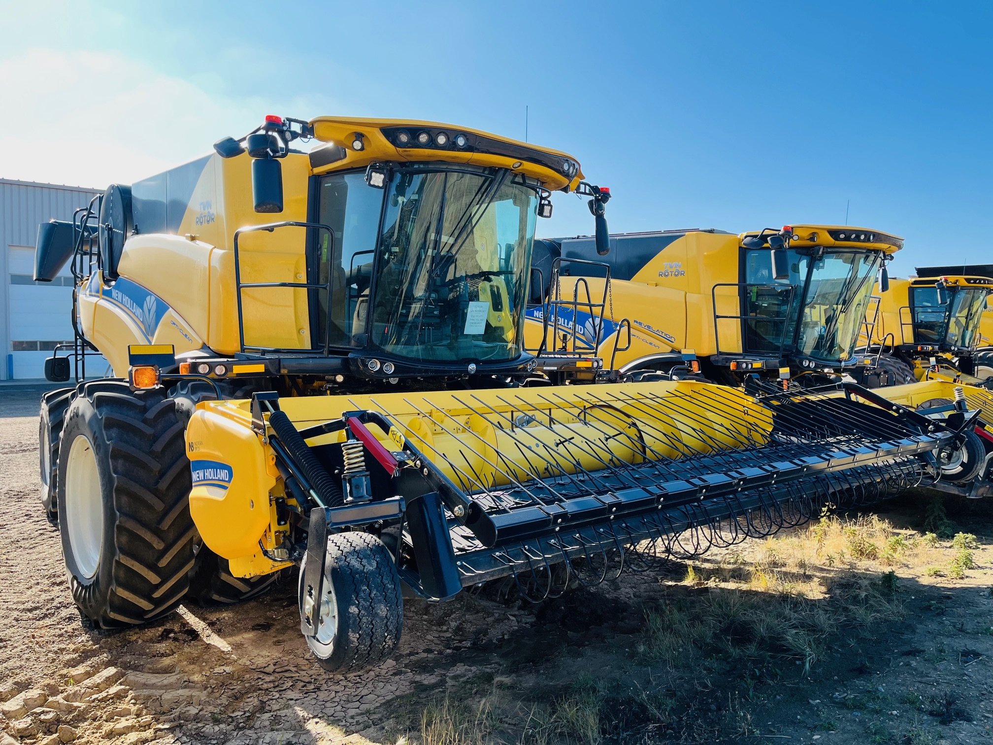 2023 New Holland CR9.90Z Combine