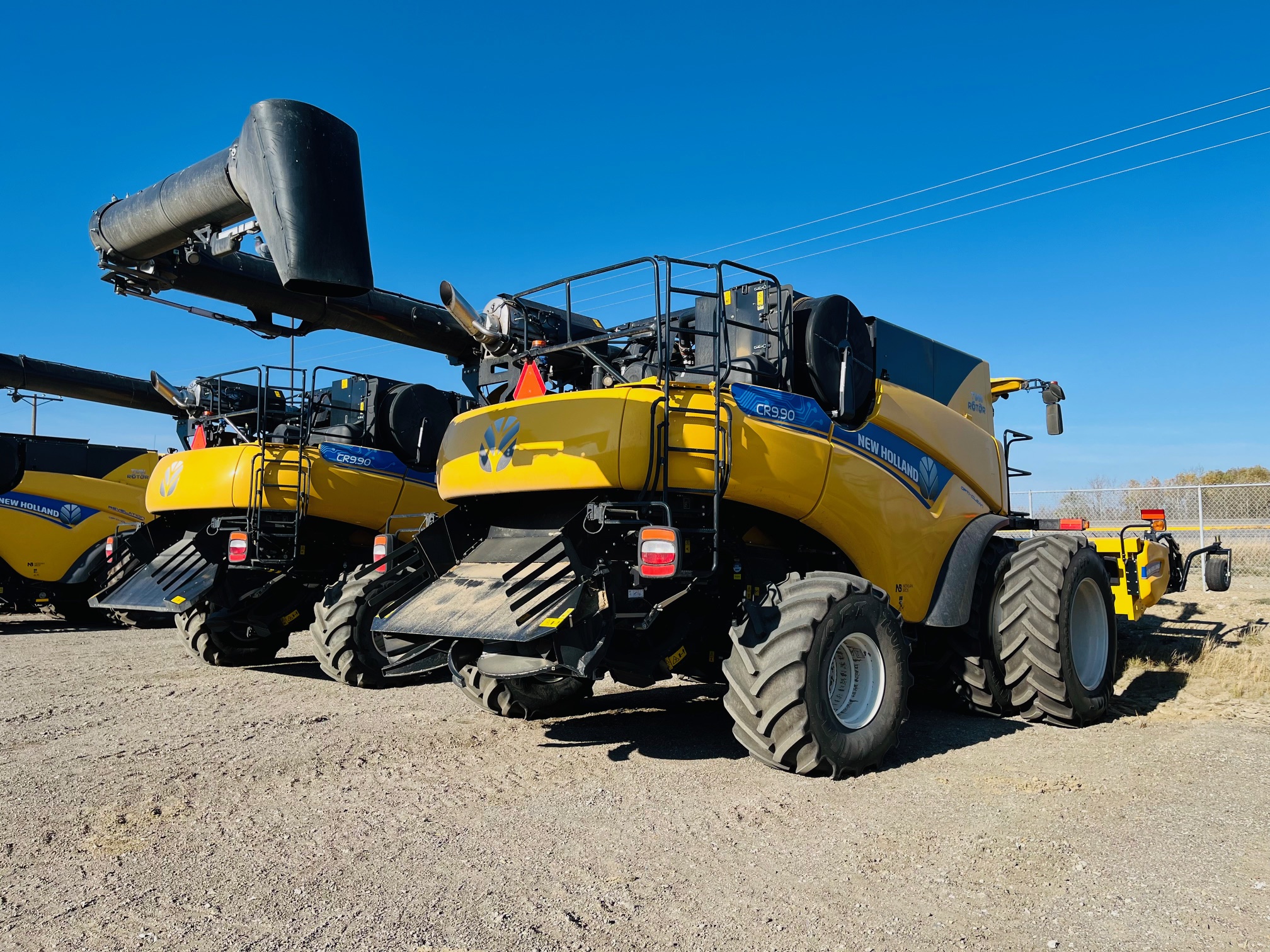 2023 New Holland CR9.90Z Combine