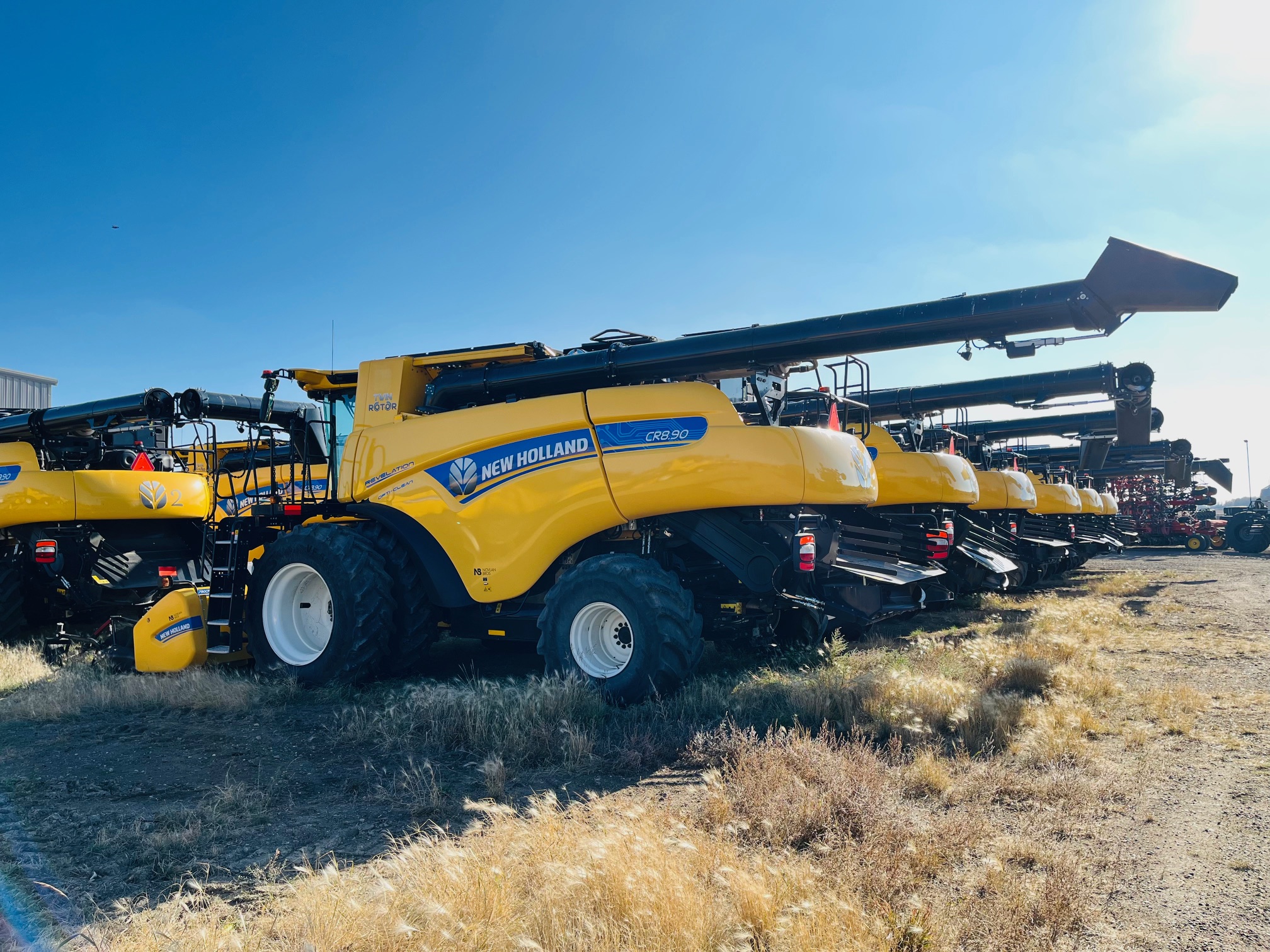 2022 New Holland CR8.90Z Combine