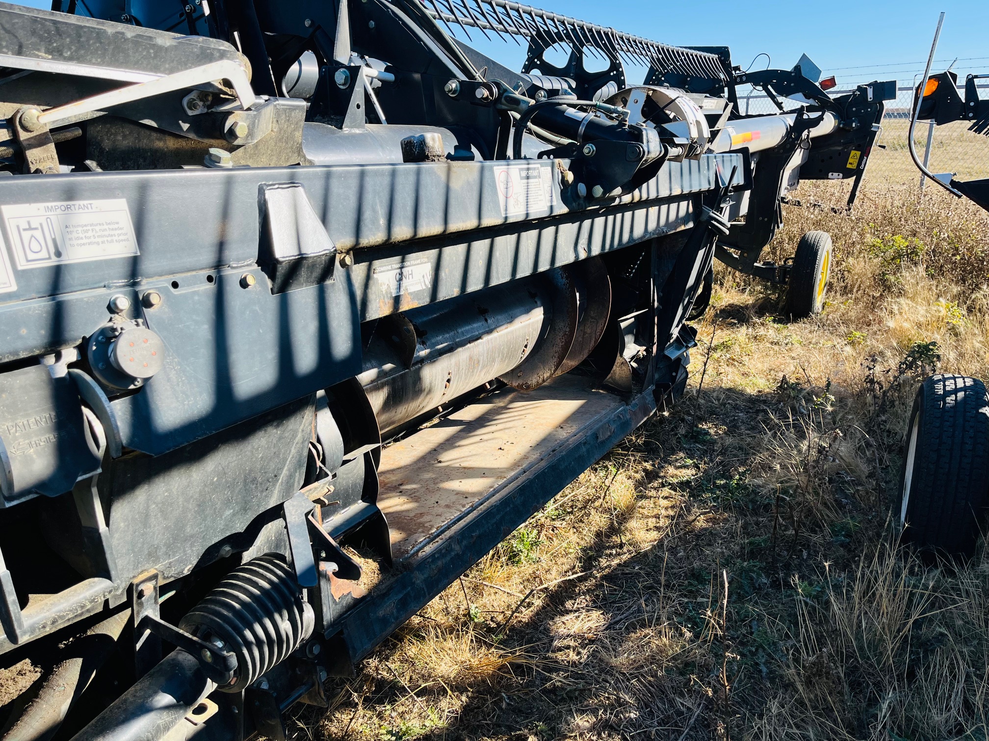 2012 MacDon FD70-45 Header Combine