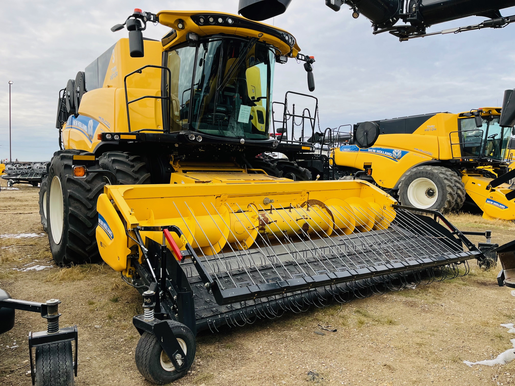 2021 New Holland CR10.90Z Combine