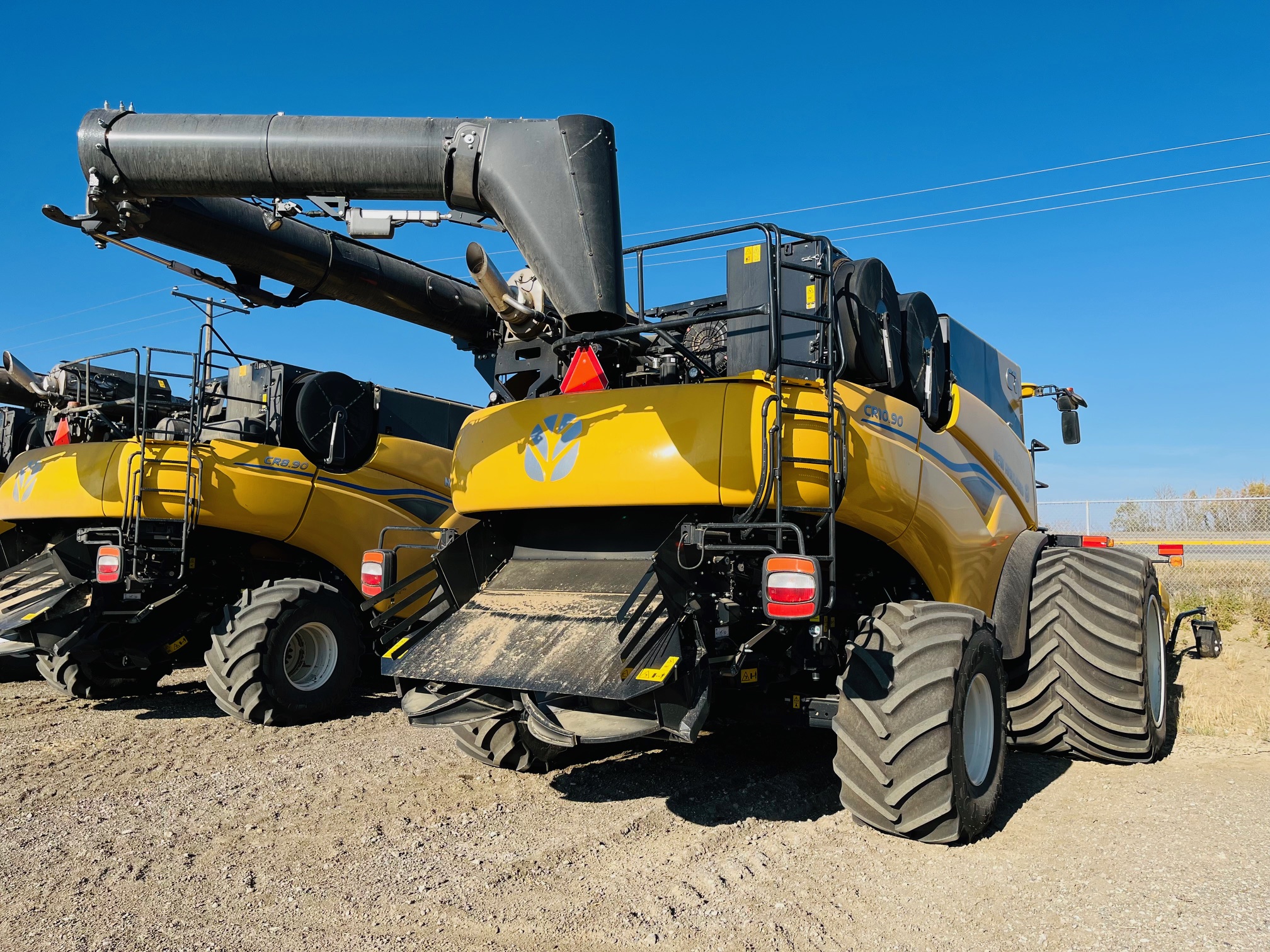 2024 New Holland CR10.90Z Combine