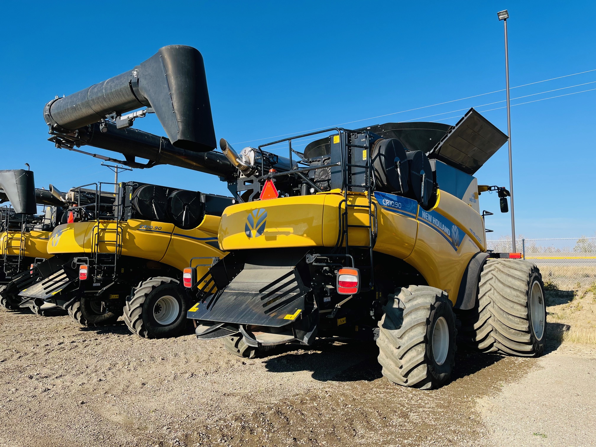 2023 New Holland CR10.90Z Combine
