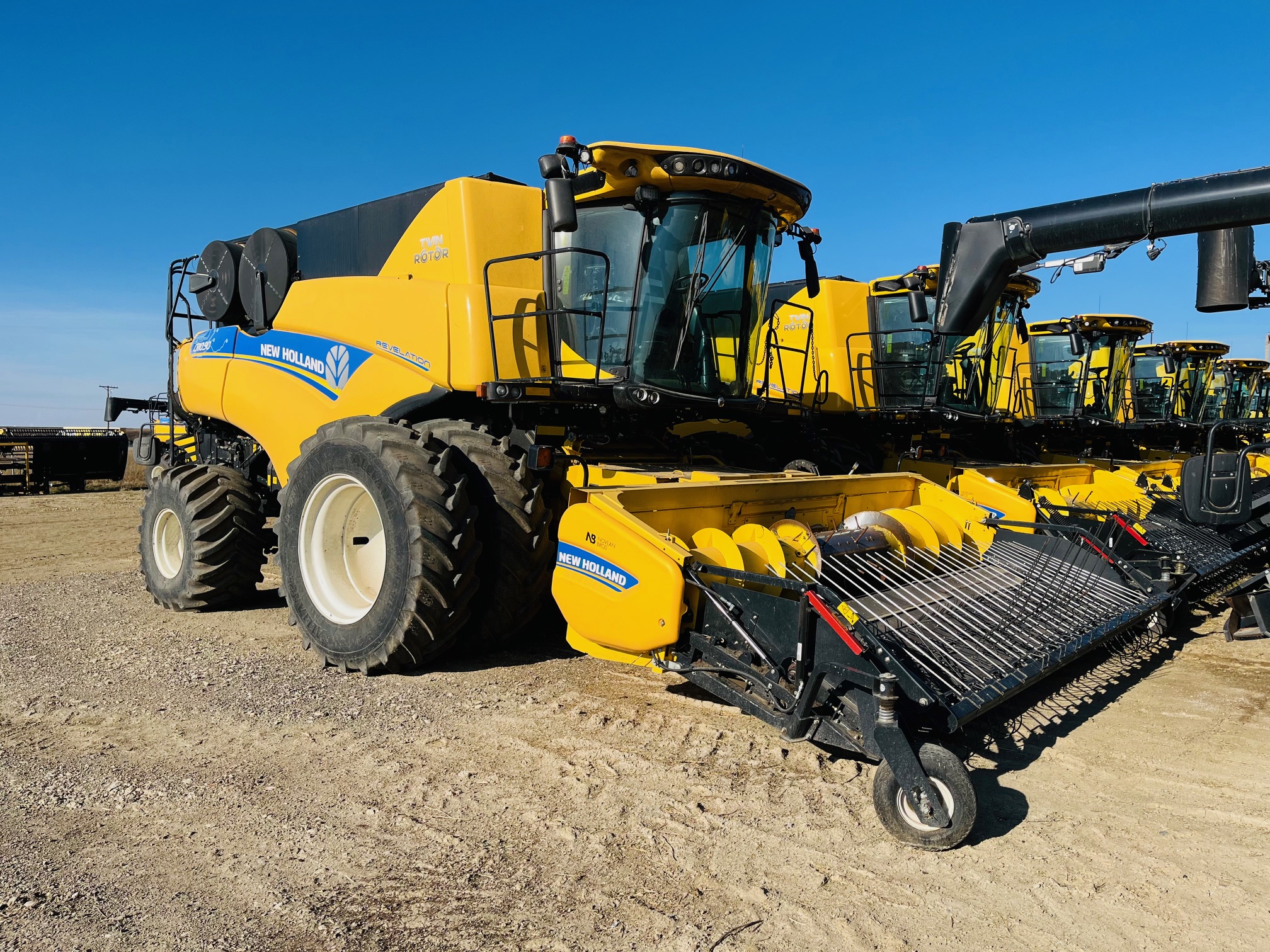 2019 New Holland CR10.90Z Combine