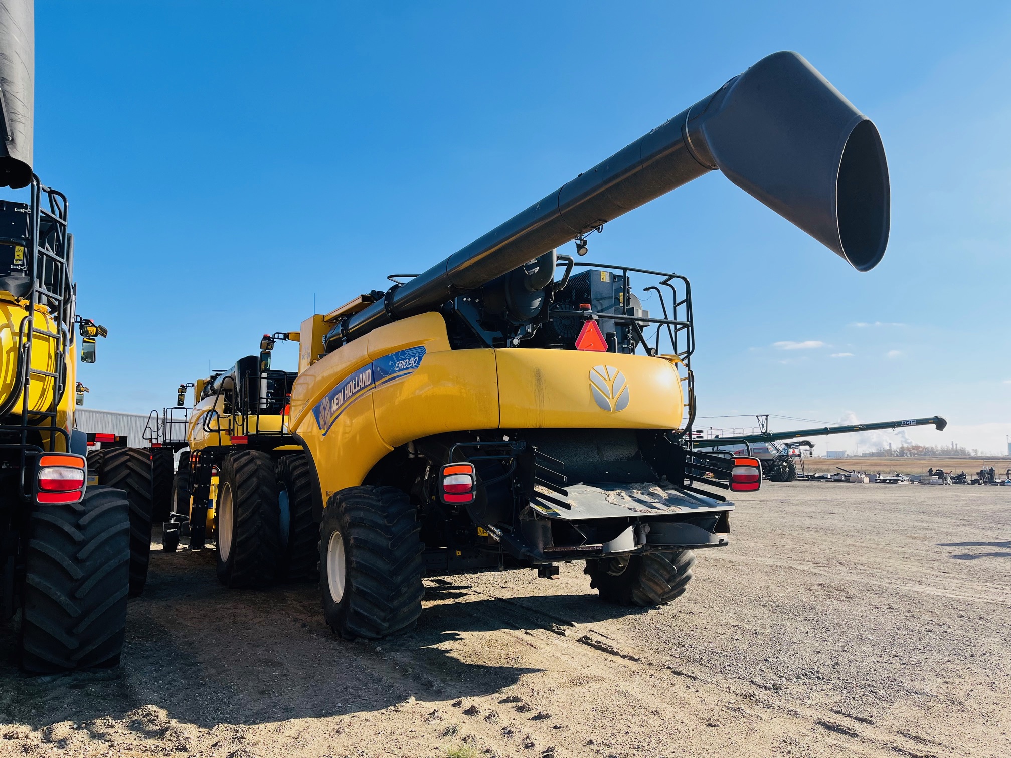 2019 New Holland CR10.90Z Combine
