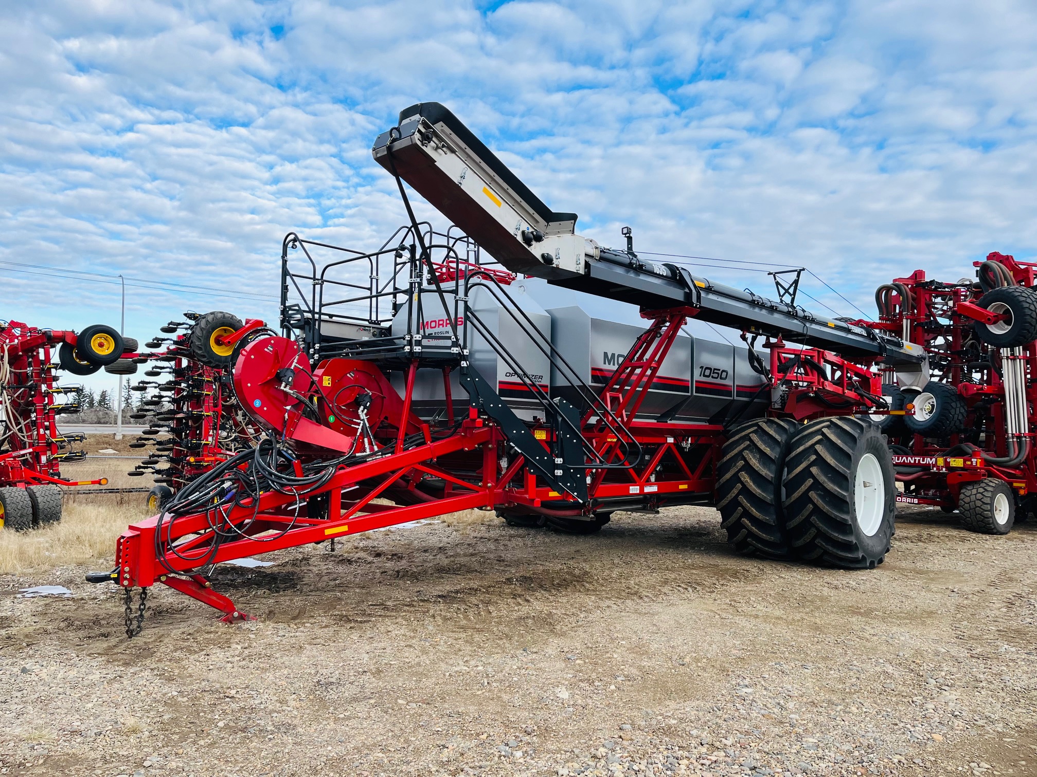 2025 Morris 1050 Air Tank/Cart