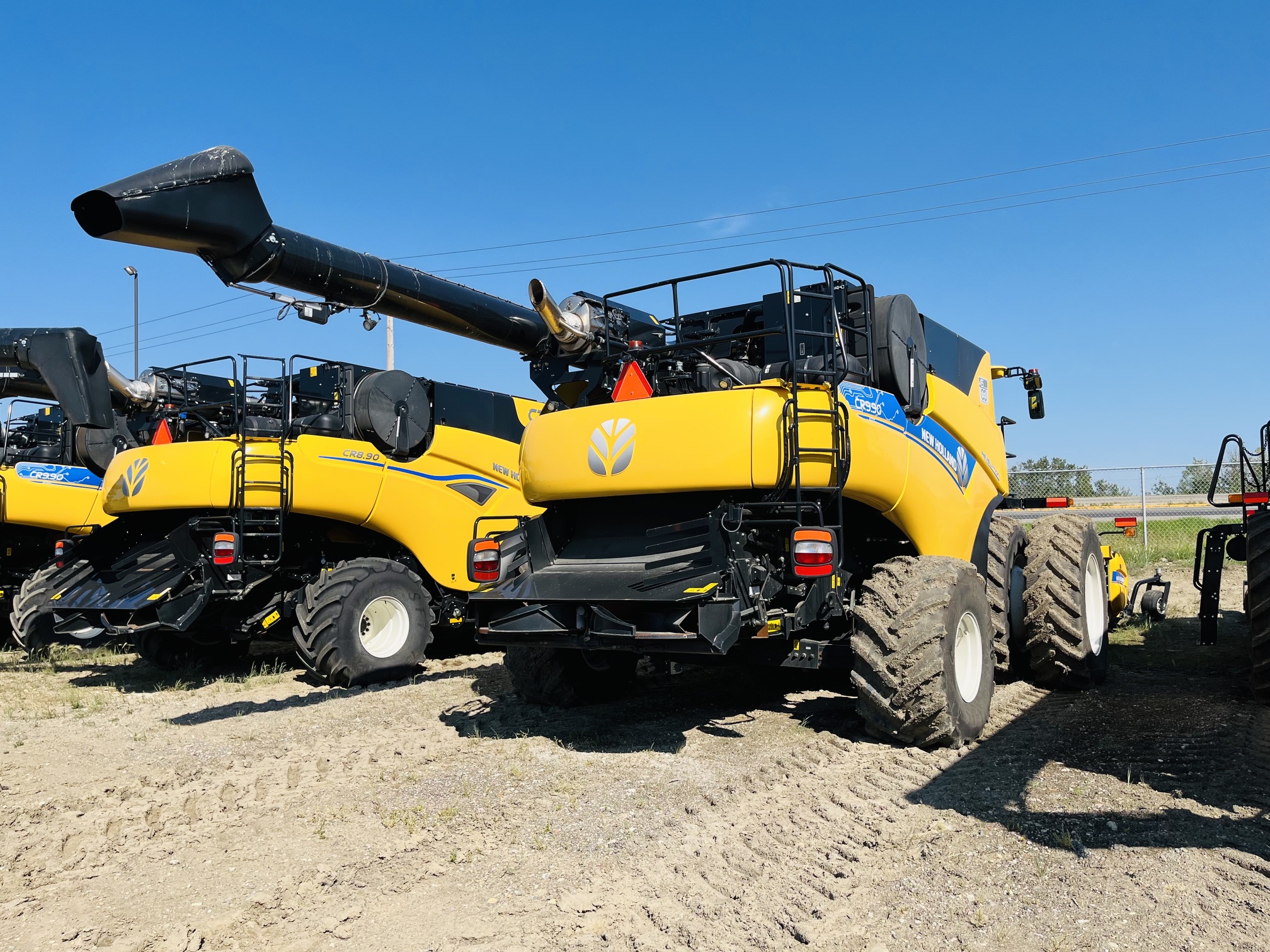 2020 New Holland CR9.90Z Combine