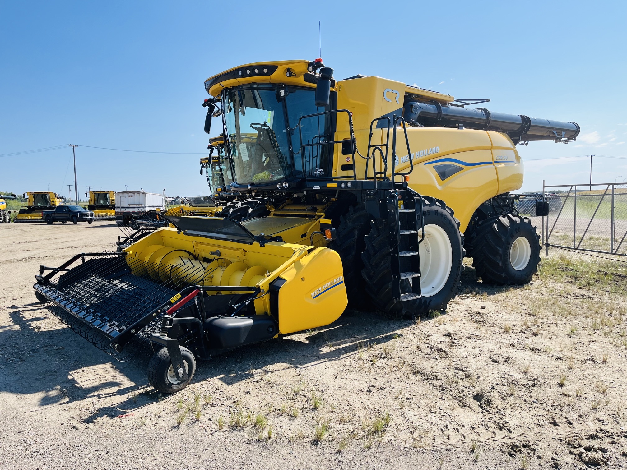 2024 New Holland CR8.90Z Combine