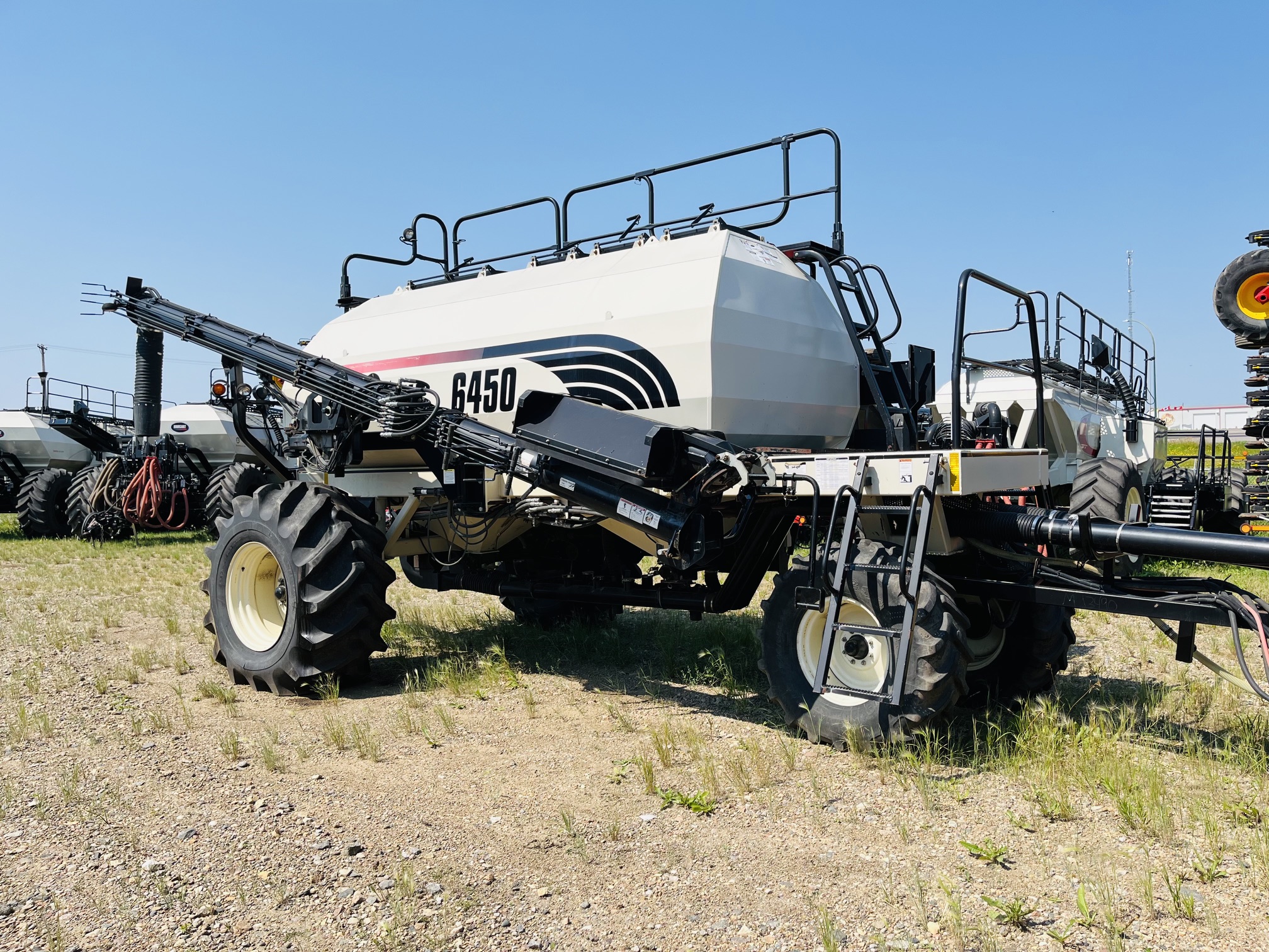 2011 Bourgault 6450 Air Tank/Cart
