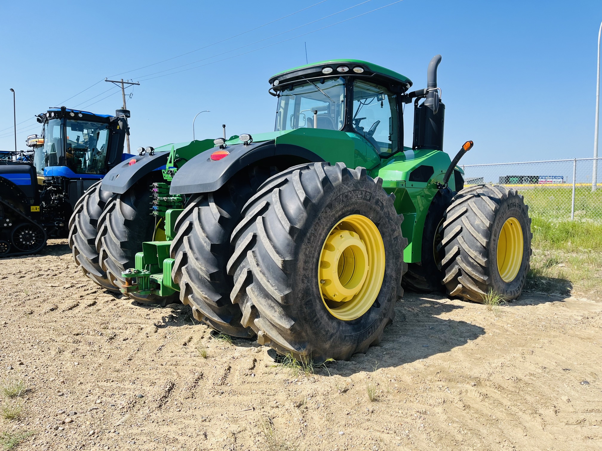 2015 John Deere 9620R Tractor 4WD