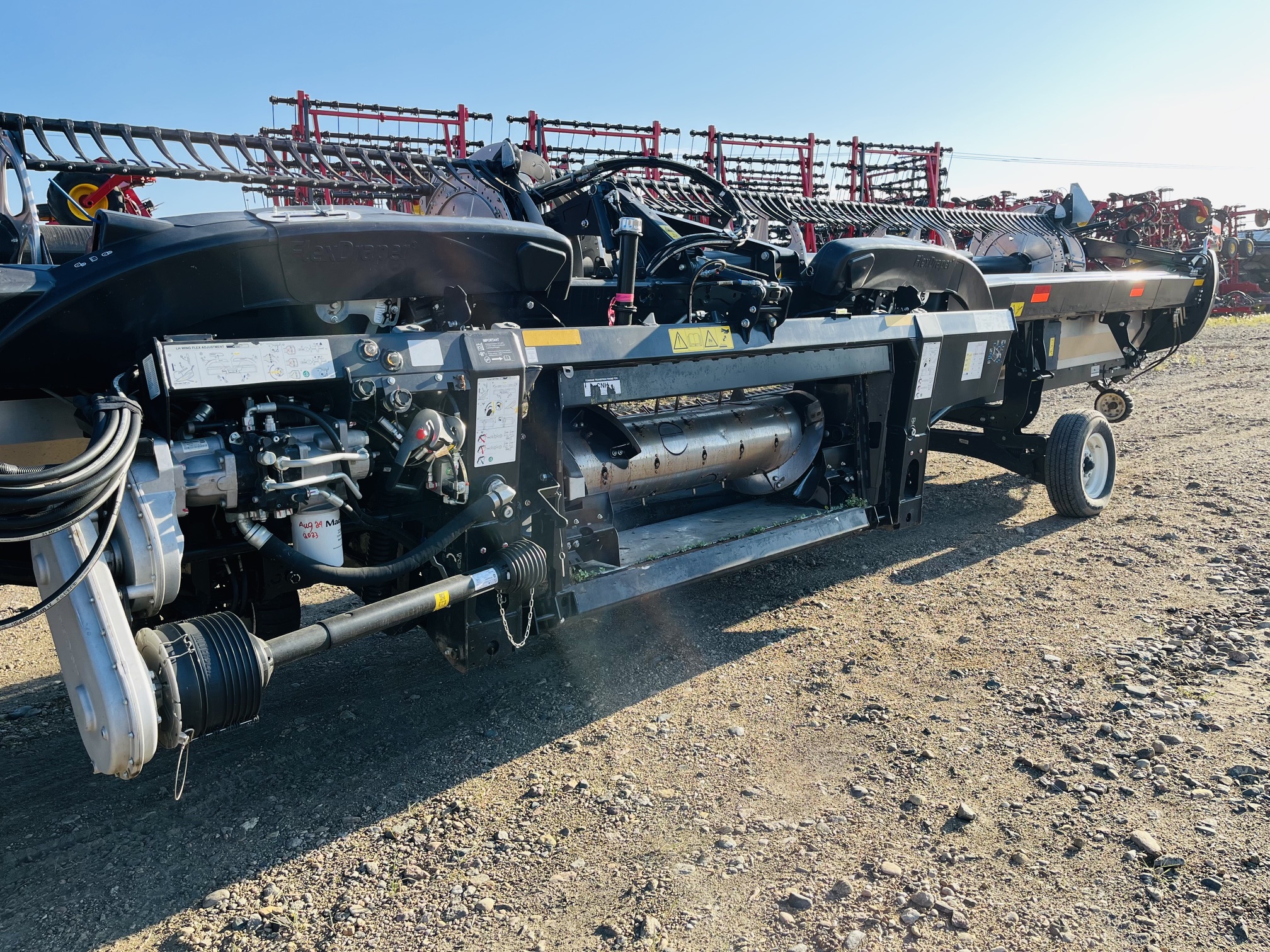 2022 MacDon FD240 Header Combine