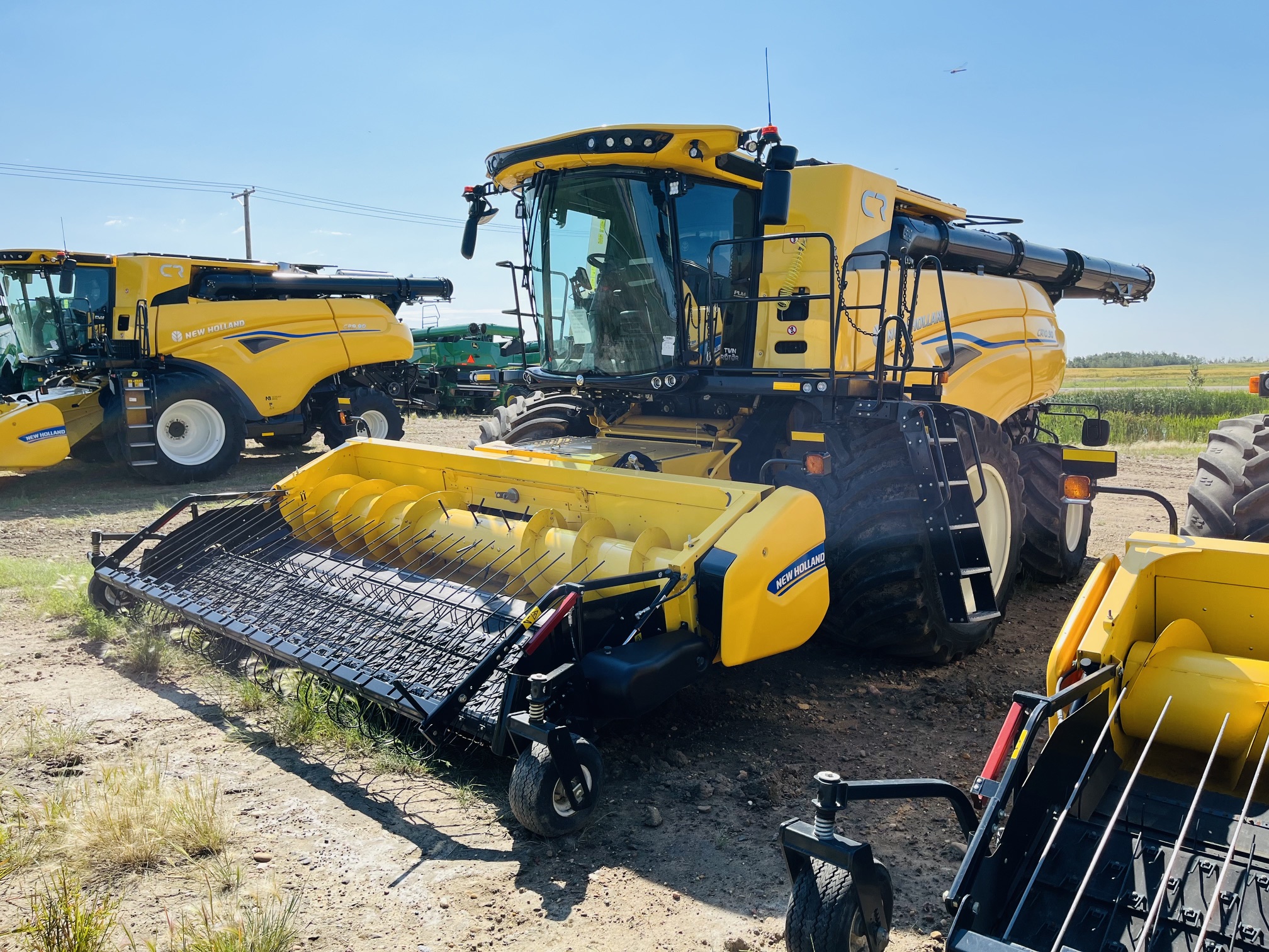 2024 New Holland CR10.90Z Combine