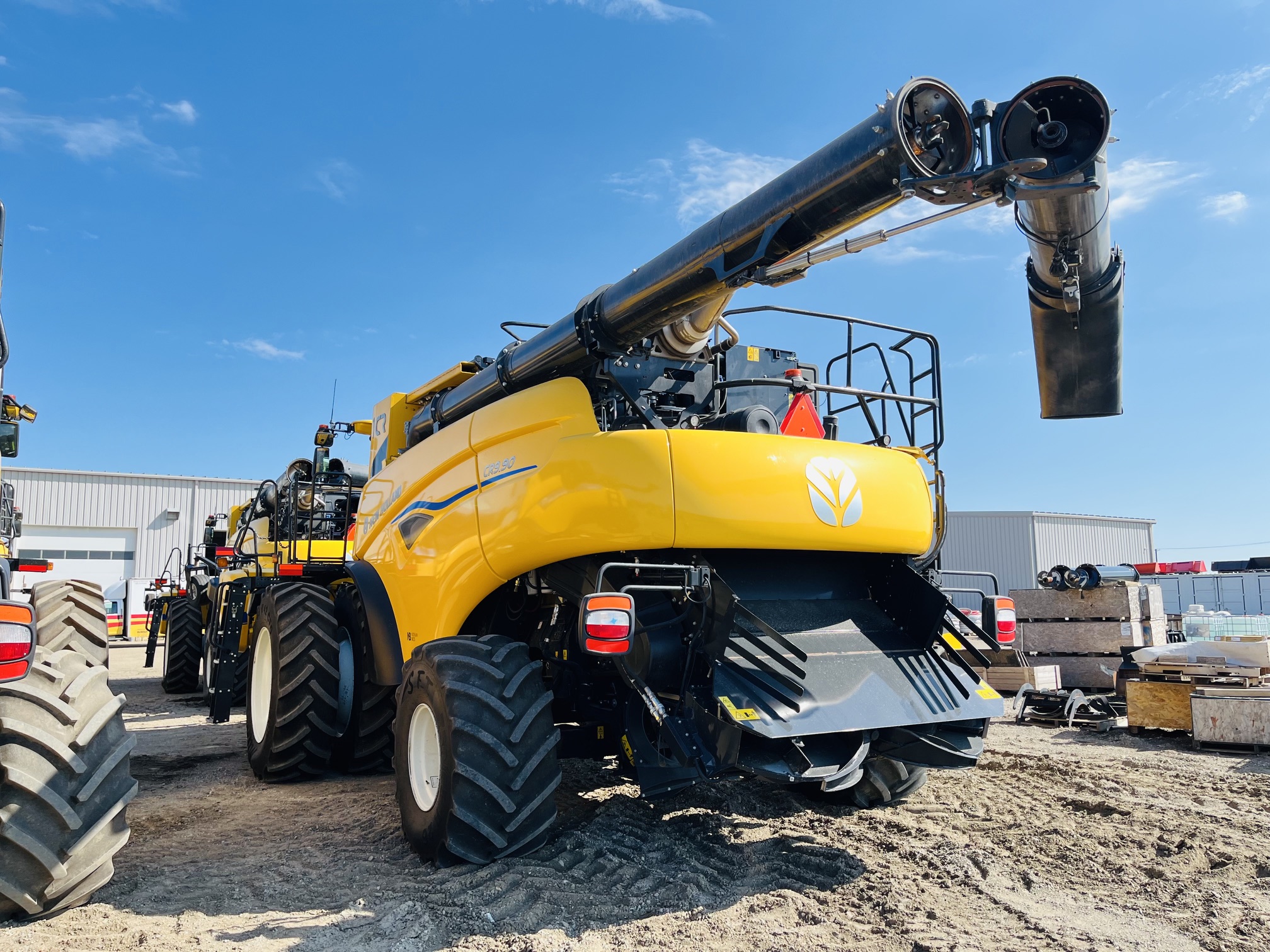 2024 New Holland CR9.90Z Combine