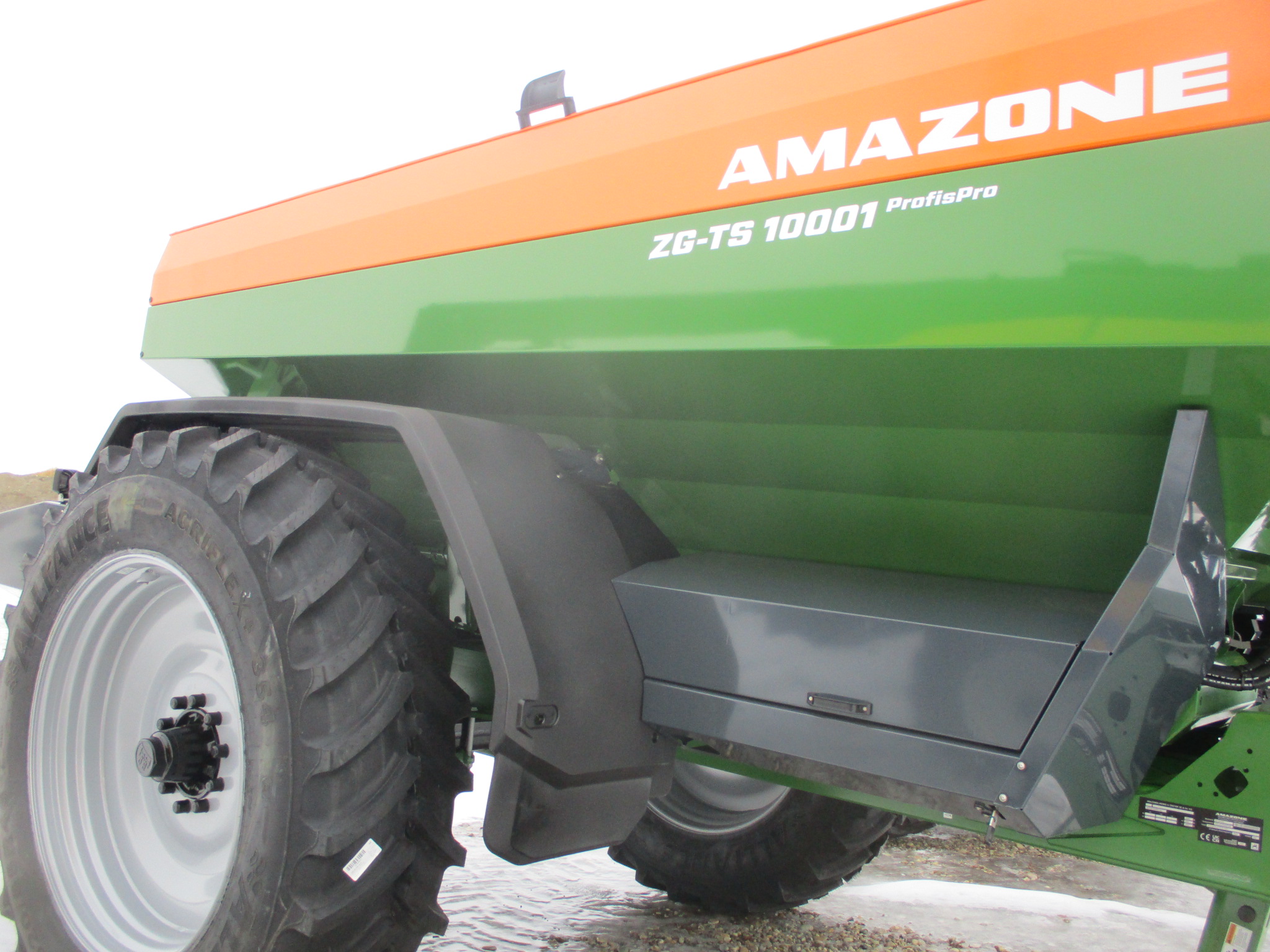 2023 Amazone ZG-TS 10001 Fertilizer Spreader